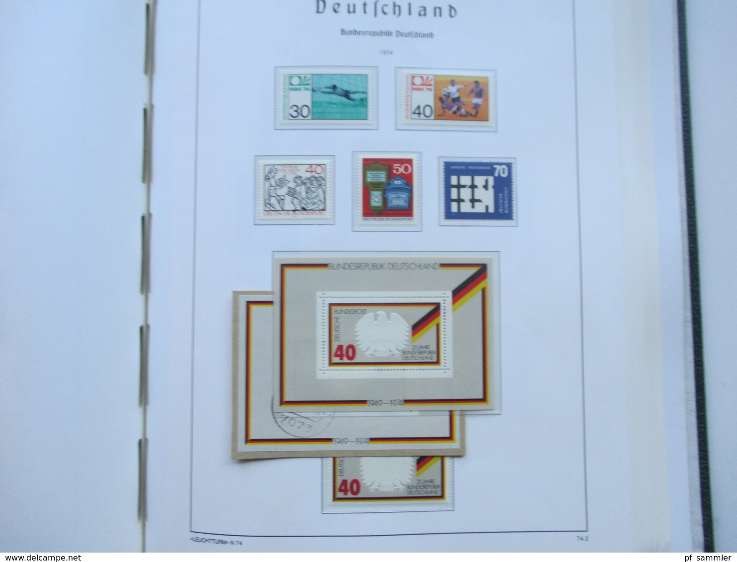 BRD Slg. in 2 Leuchtturm VD Alben Vordrucke 1949 - 2001 Anfangs gestempelt, ab Ende 60er Jahre - 2000 fast komplett **