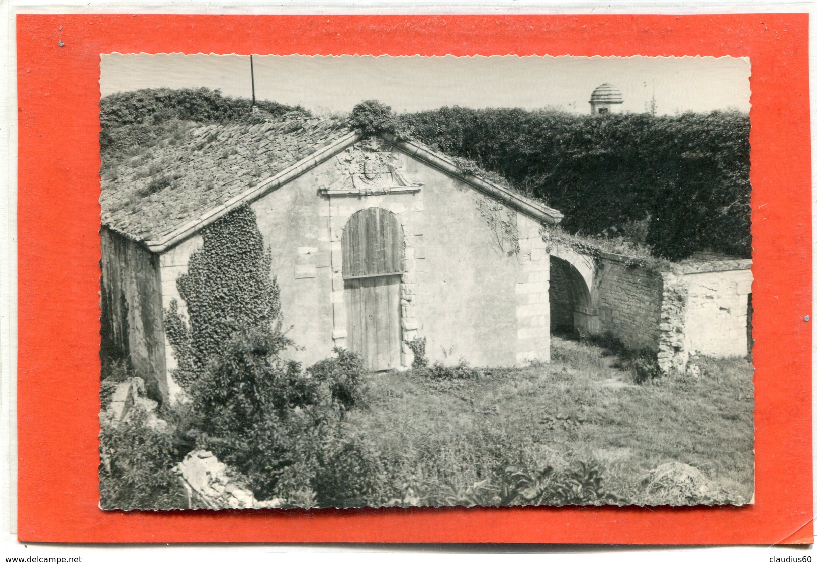 17  .BROUAGE  ,  Ville Fortifiée  .Poudrière  SAINT - LUC  .cpsm  9 X 14 - Autres & Non Classés