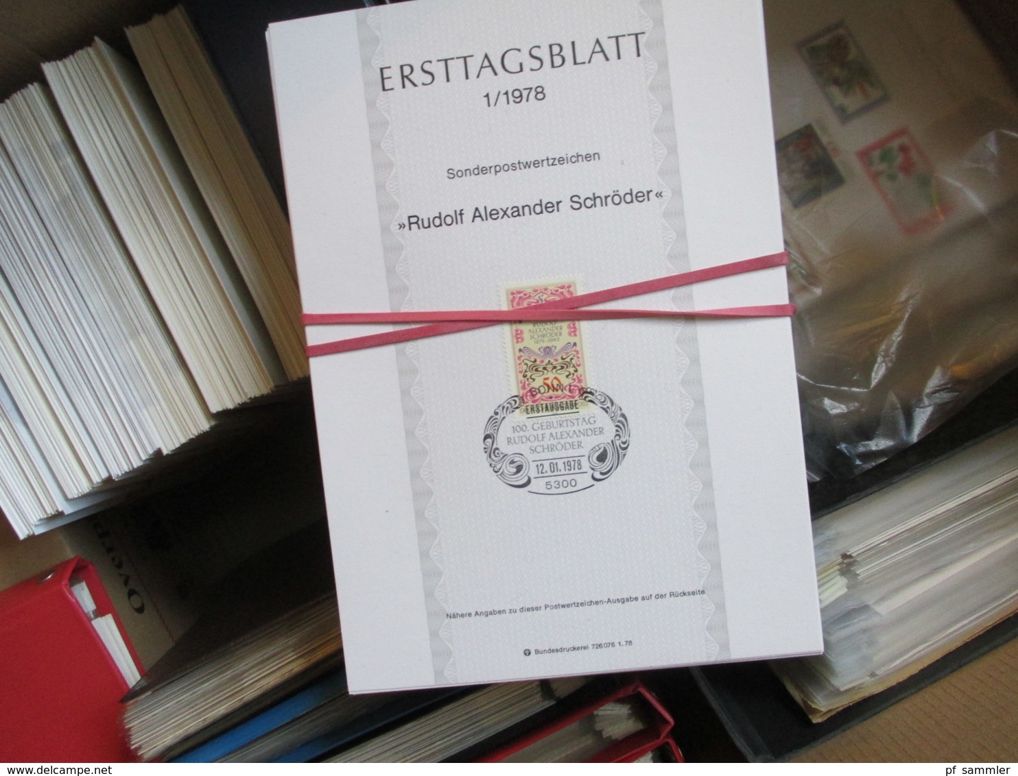 Umzugskarton Voll Mit ETB Berlin Ab 1957 Und BRD Ab 1970er Jahre. Hunderte ETB In Alben Und Lose! Bis 2001 Riesiger KW!! - Sammlungen (im Alben)