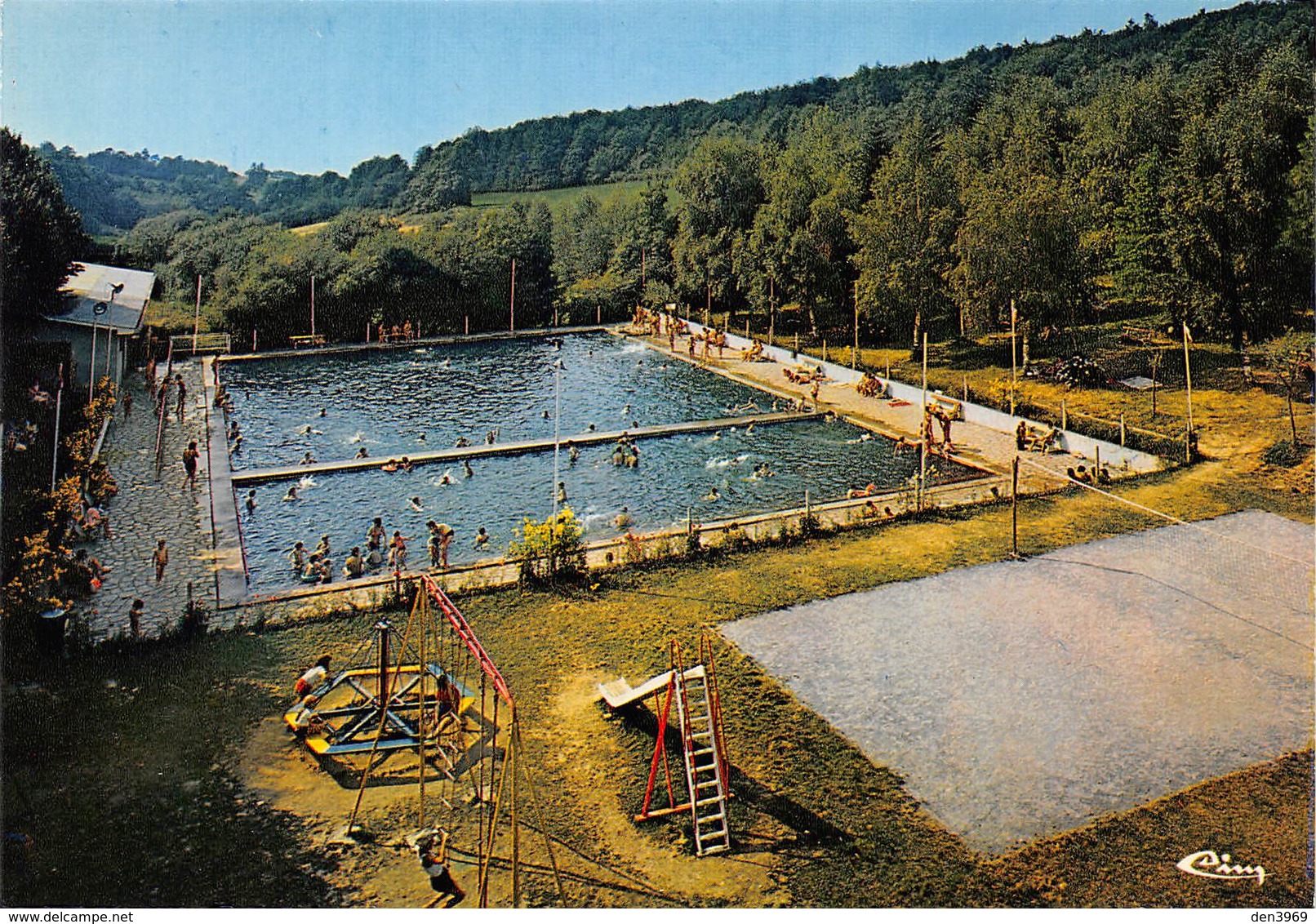 Montredon-Labessonnié - La Piscine - Court De Tennis - Toboggan - Portique - Tourniquet - Montredon Labessonie