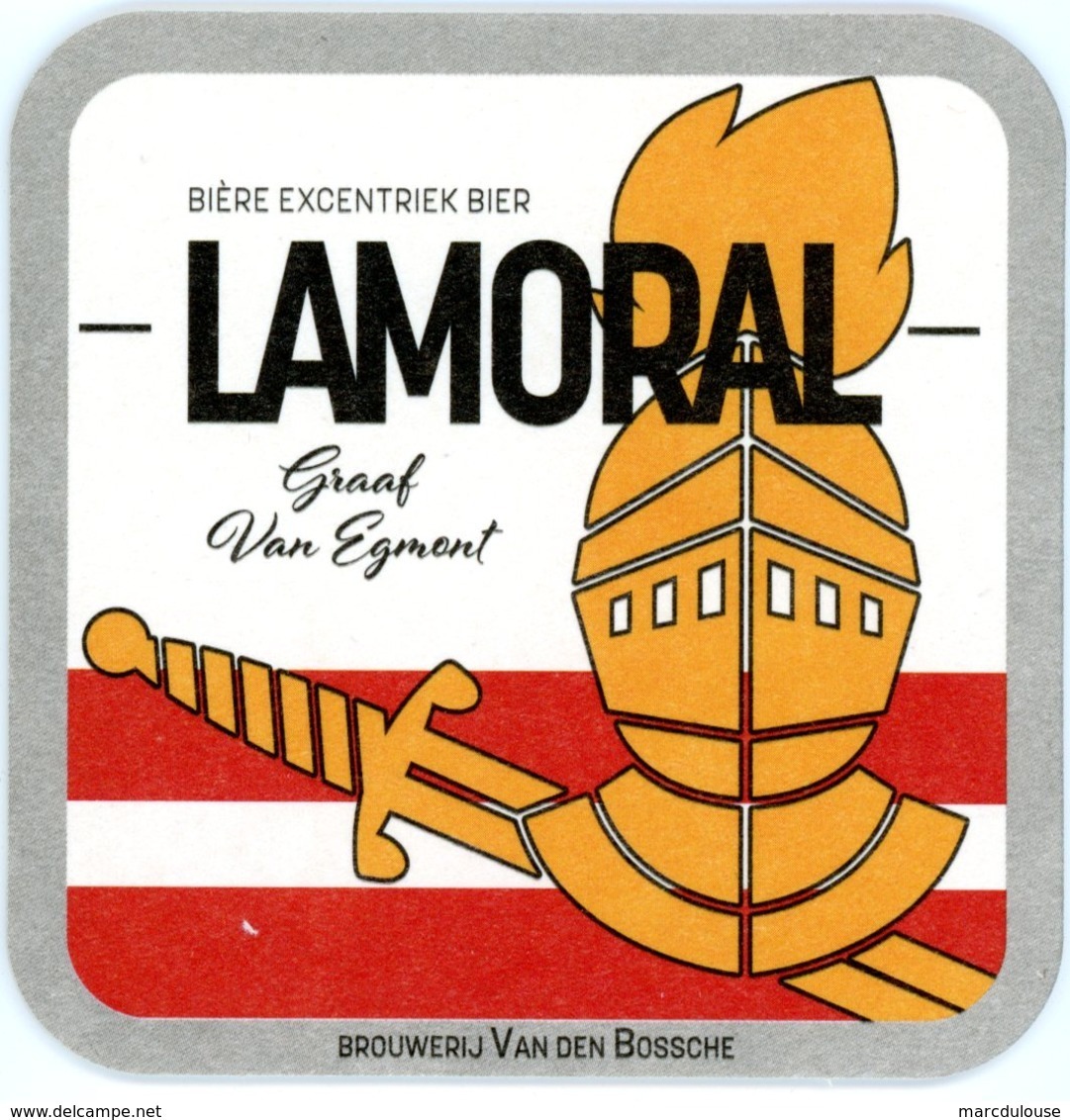 Lamoral. Graaf Van Egmont. Bière Excentriek Bier. Brouwerij Van Den Bossche. Heaume. Epée. Comte D'Egmont. - Bierdeckel