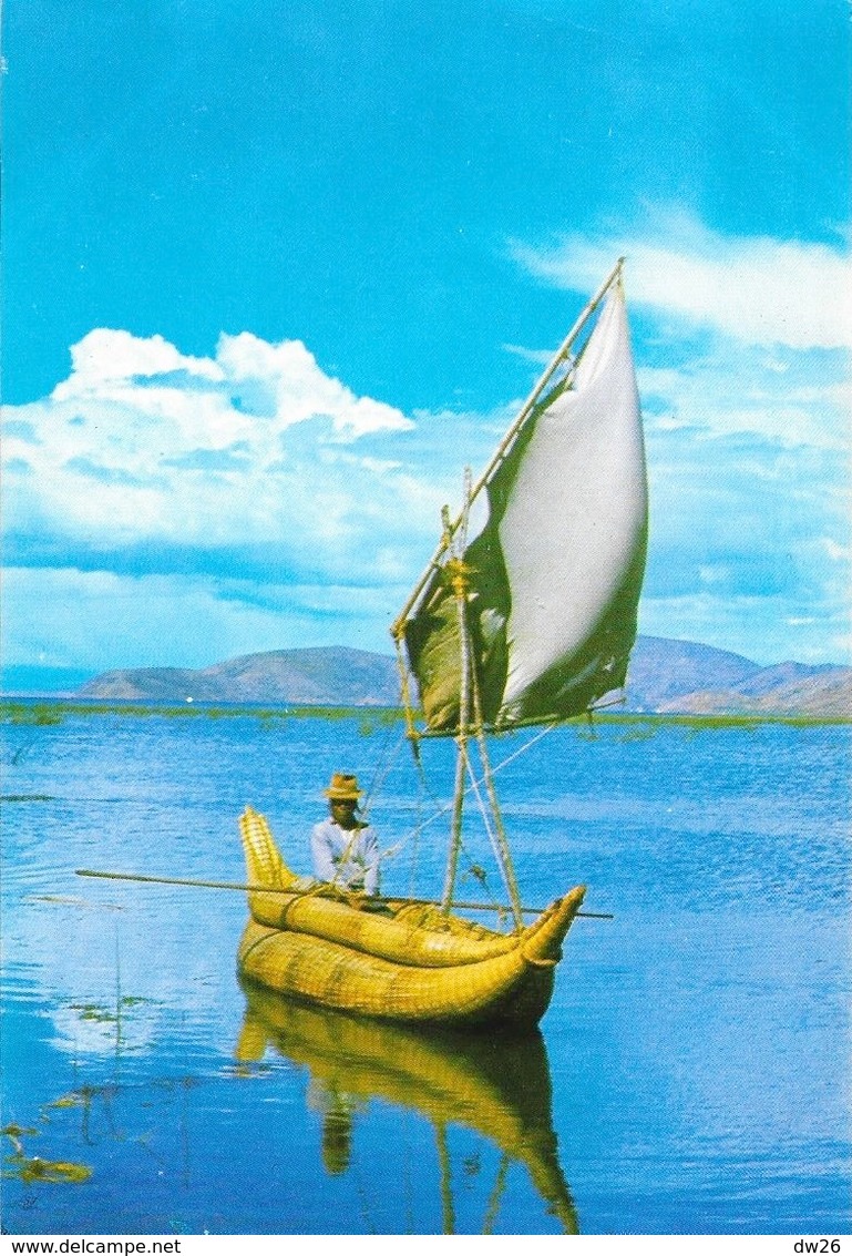 Bolivia - Uros: Balsero En El Lago Titicaca (barque En Jonc Totora) - Bolivia