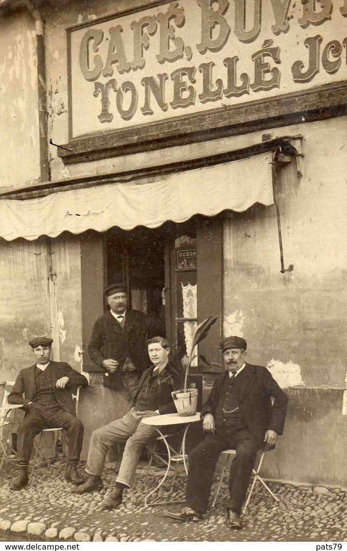 CARTE PHOTO -   CAFE - BUVETTE -  (TONELLE Jeune) - (probablement  ST-MAUR) - Autres & Non Classés