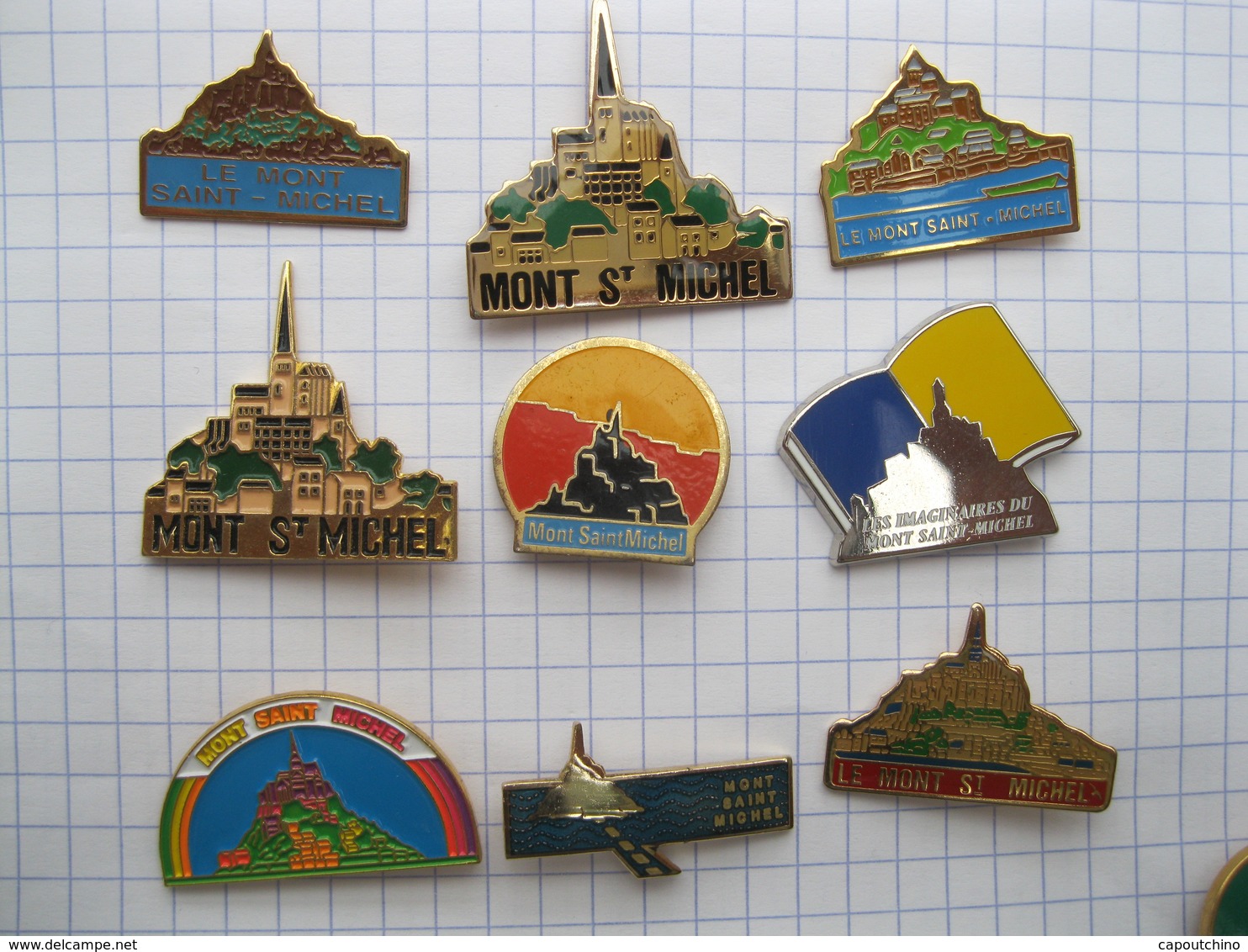 MONT SAINT MICHEL  Lot De 9 Pin's - Lots