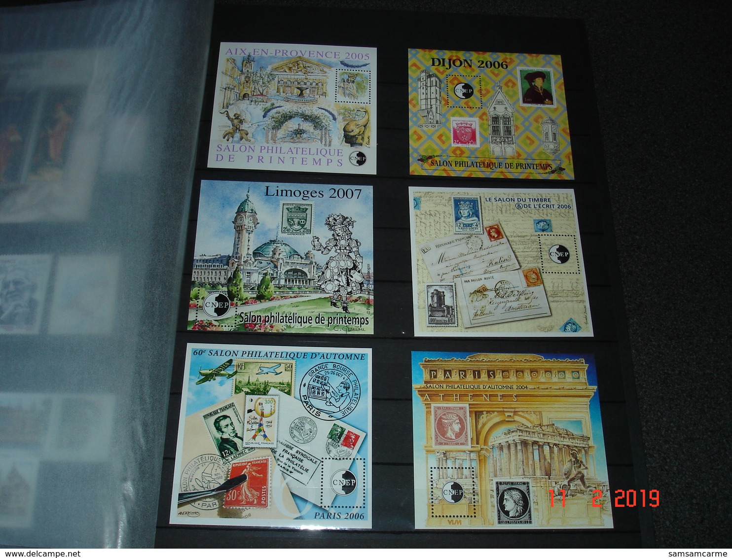 ALBUM CONTENANT TIMBRES,BLOCS FEUILLETS ET CARNETS NEUFS LUXE DE FRANCE  SANS TRACES DE CHARNIERES   BELLE COTE