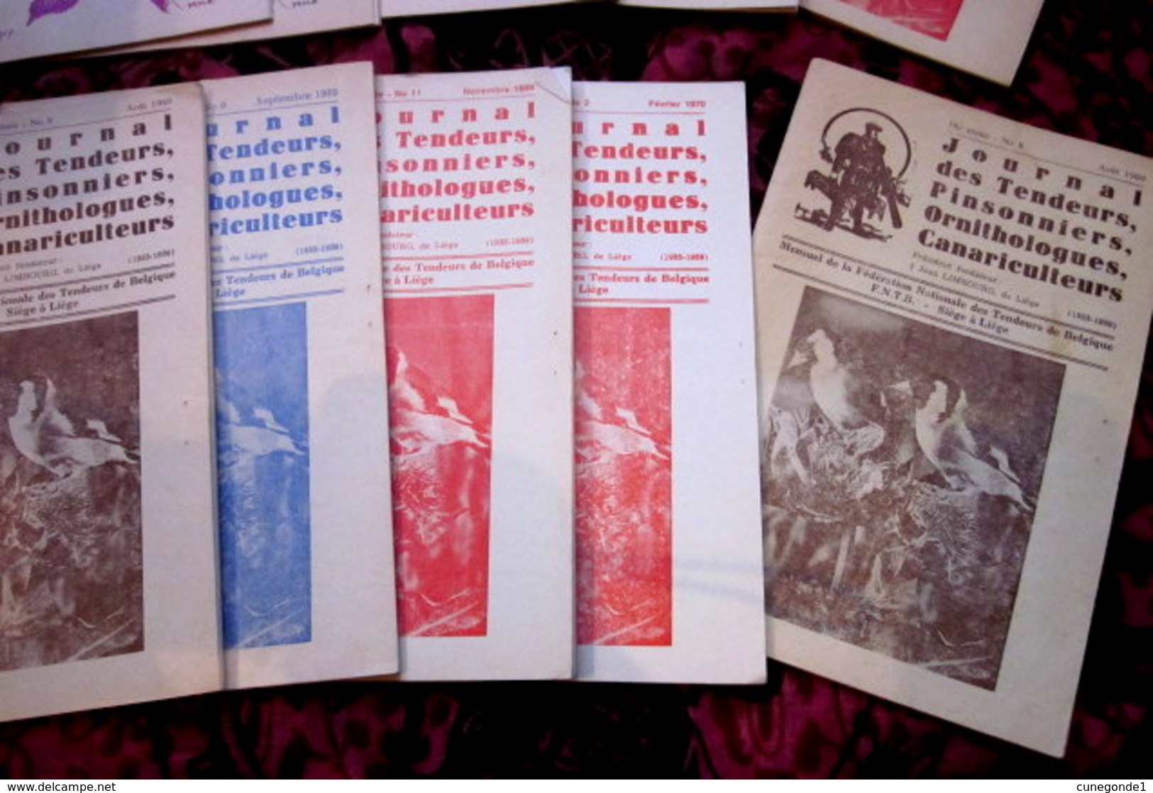 Lot de 19 revues " Journal des tendeurs, Pinsonniers et Ornithologues " de 1965 à 1970