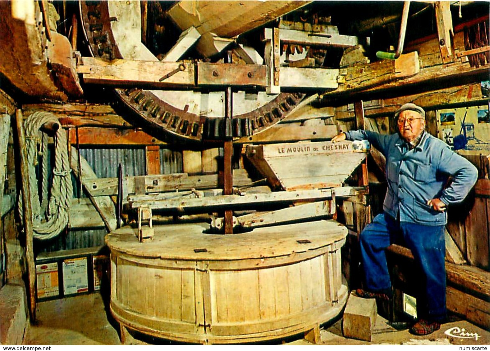 Cpsm  MOUTIERS 28 Intérieur Du Moulin Avec Son Meunier ( Moulin De Chesnay, Marcel BARBIER ) - Altri & Non Classificati