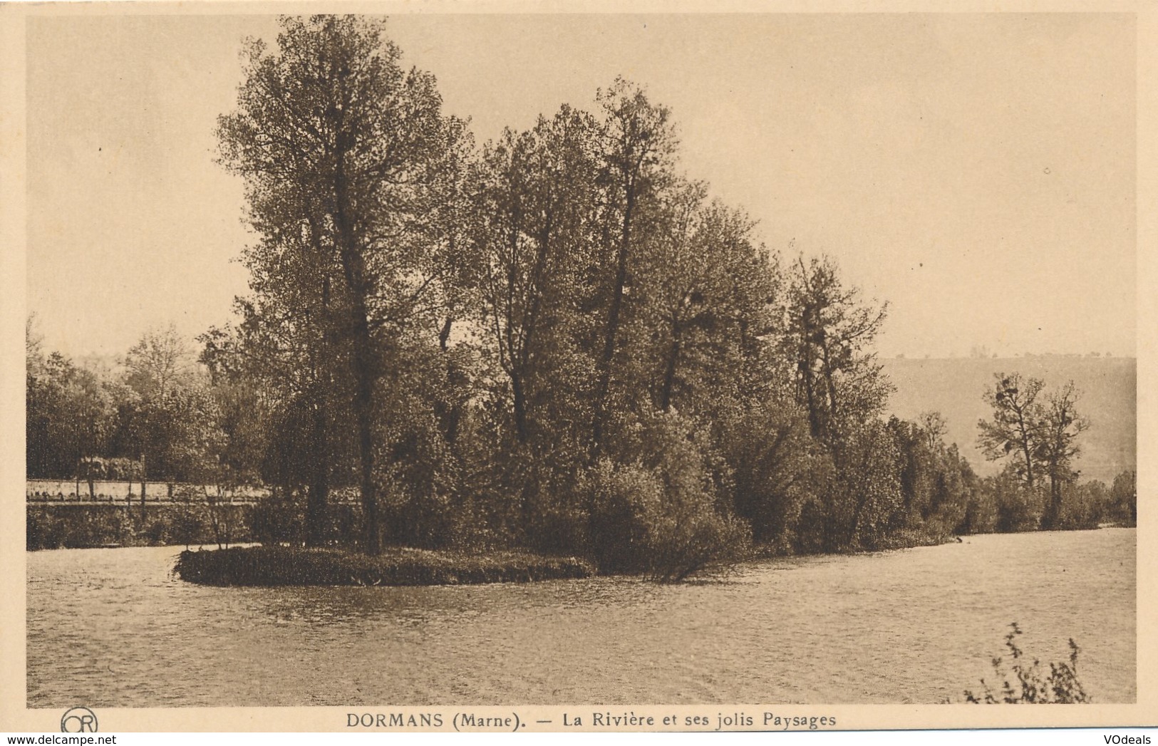 CPA - France - (51) Marne - Dormans - La Rivière Et Ses Jolis Paysage - Dormans