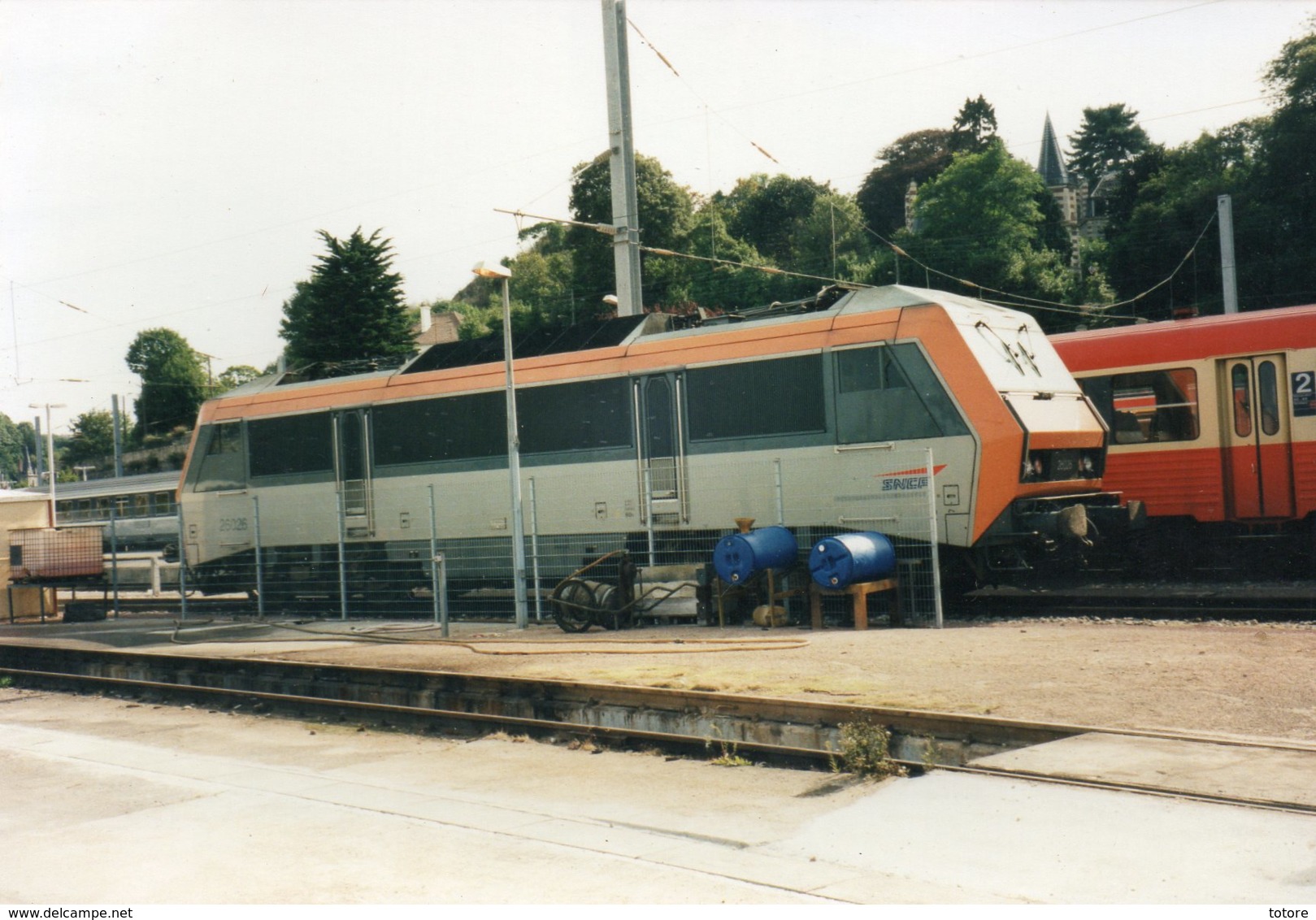 cartes représentant différents types de  TRAINS de la SNCF