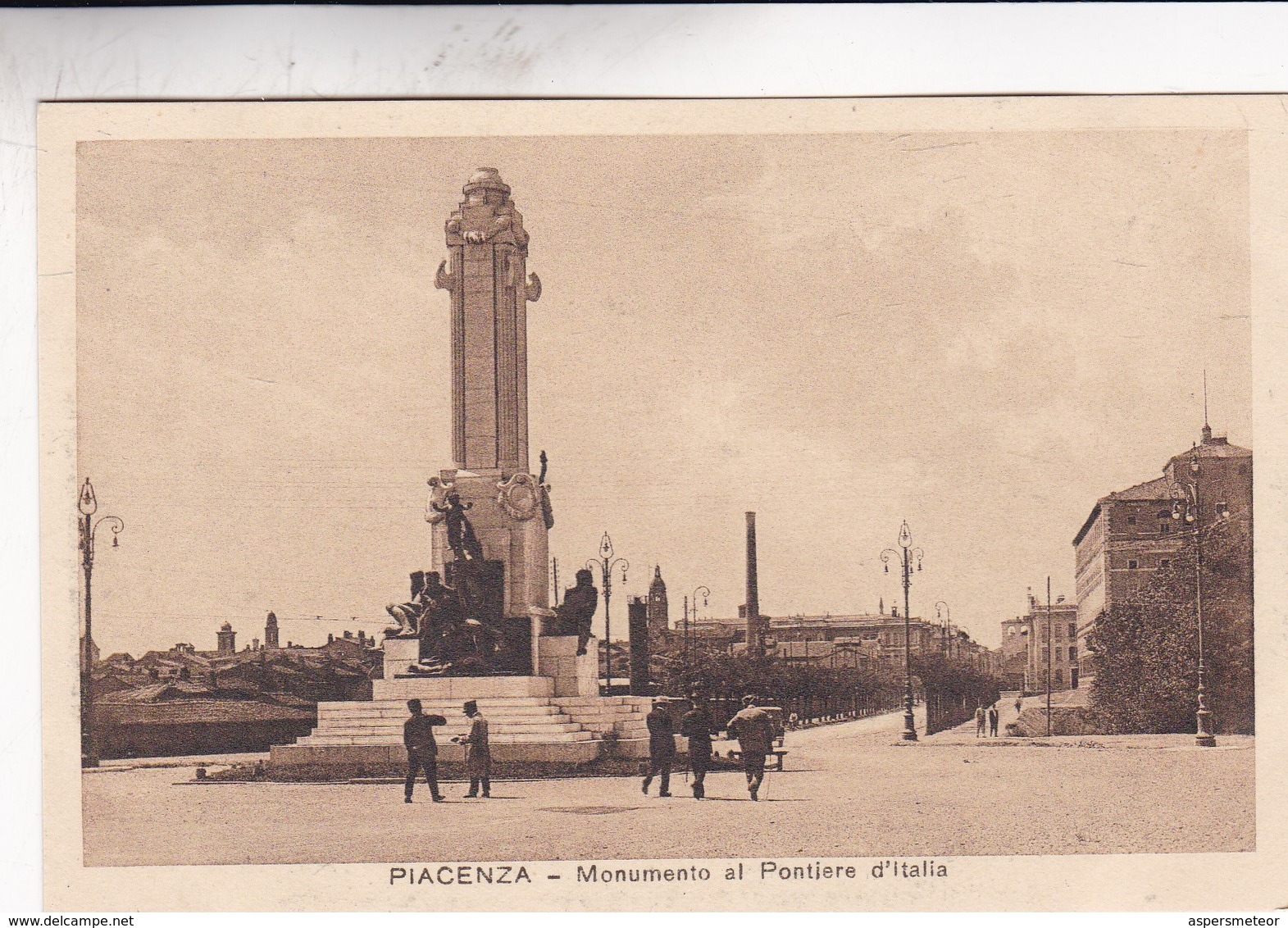 PIACENZA. MONUMENTO AL PONTIERE D'ITALIA. L.CAMISA. CIRCA 1930s NON CIRCULEE - BLEUP - Piacenza