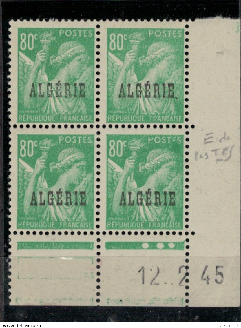 ALGERIE             N° YVERT  Coin Daté 230 (" E" De Poste Manquant Sur Un Timbre) - Autres & Non Classés