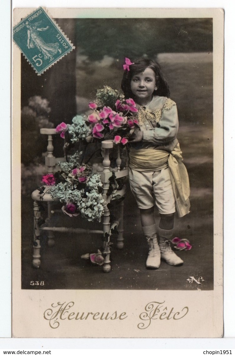 CPA - ENFANT - HEUREUSE FÊTE - Scènes & Paysages