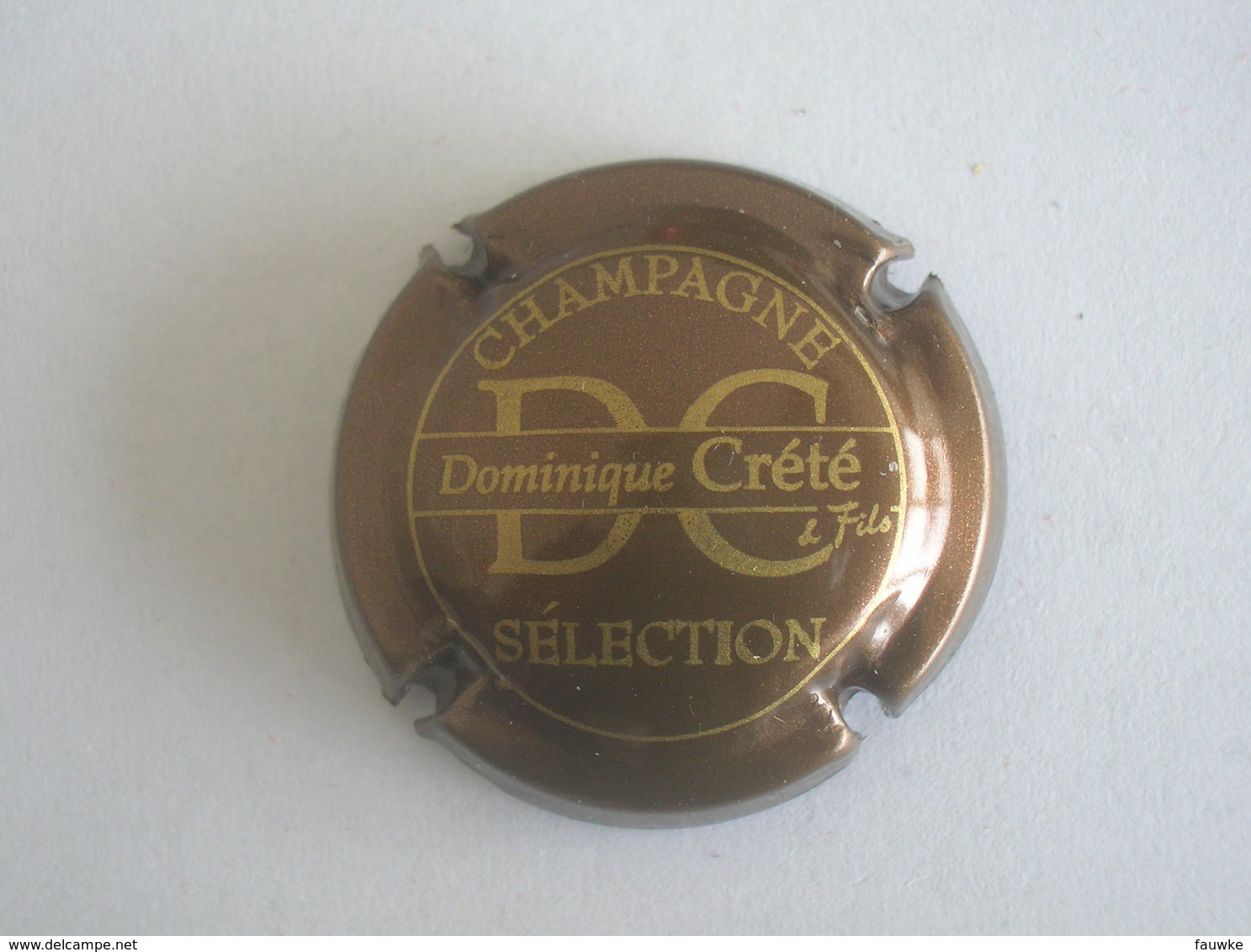 Capsule Champagne Crété Dominique, N° 13c, Marron Métallisé Et Or - Autres & Non Classés