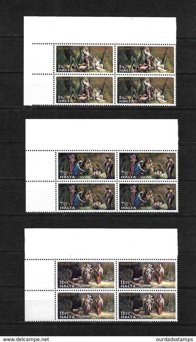 Malta 1977 Christmas, Complete Set In MNH Corner Marginal Blocks Of Four (7531) - Malta