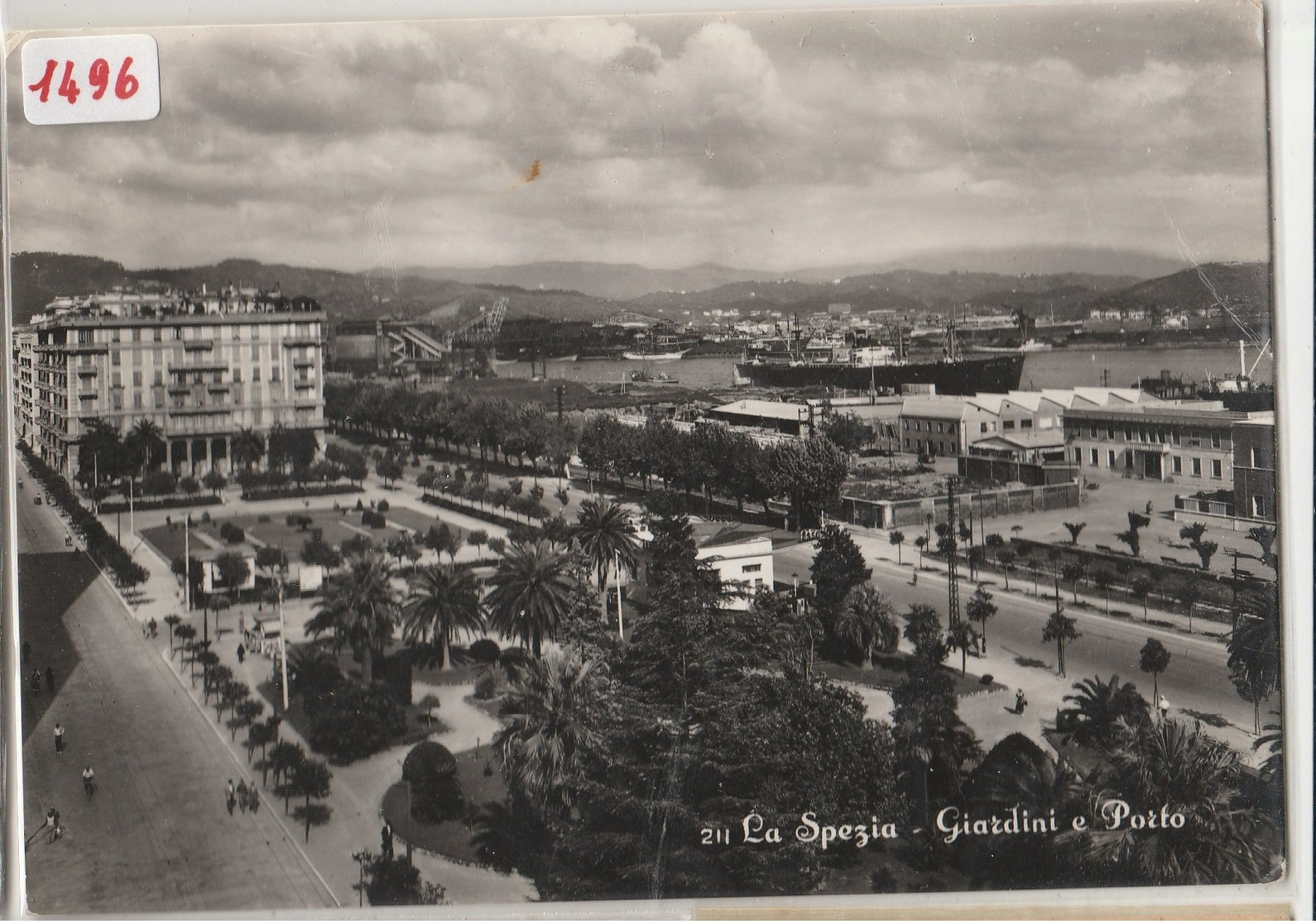 (1496) Cartolina " LA SPEZIA - GIARDINI E PORTO  Formato GRANDE-    Viaggiata - La Spezia