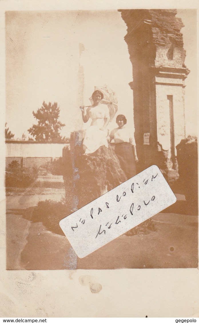 MENDOZA - Deux Jeunes Femmes Qui Posent En 1912 ( Carte-photo ) - Argentinien