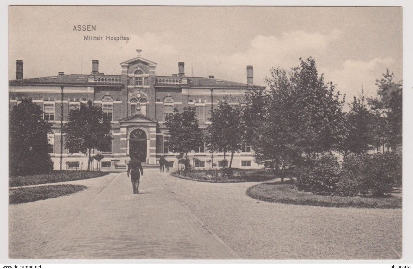 Assen - Militair Hospitaal Met Volk - Zeer Oud - Assen