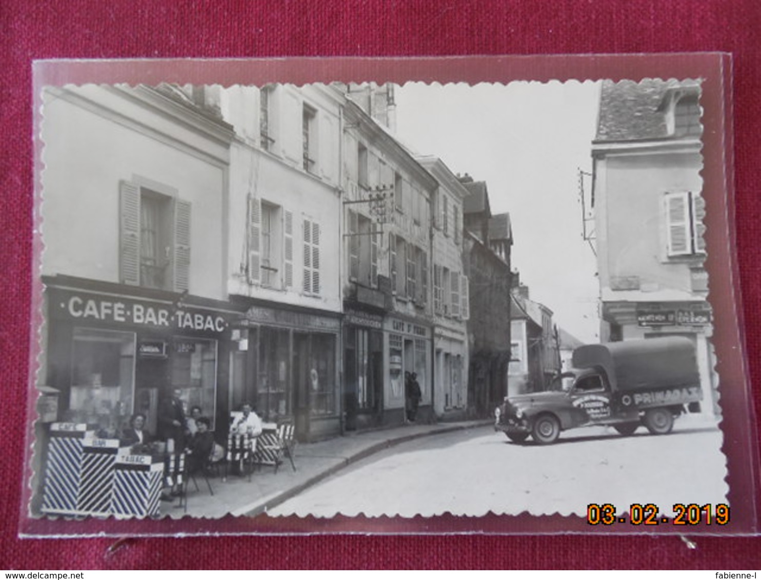 CPSM - Gallardon - Place De L'Eglise - Autres & Non Classés