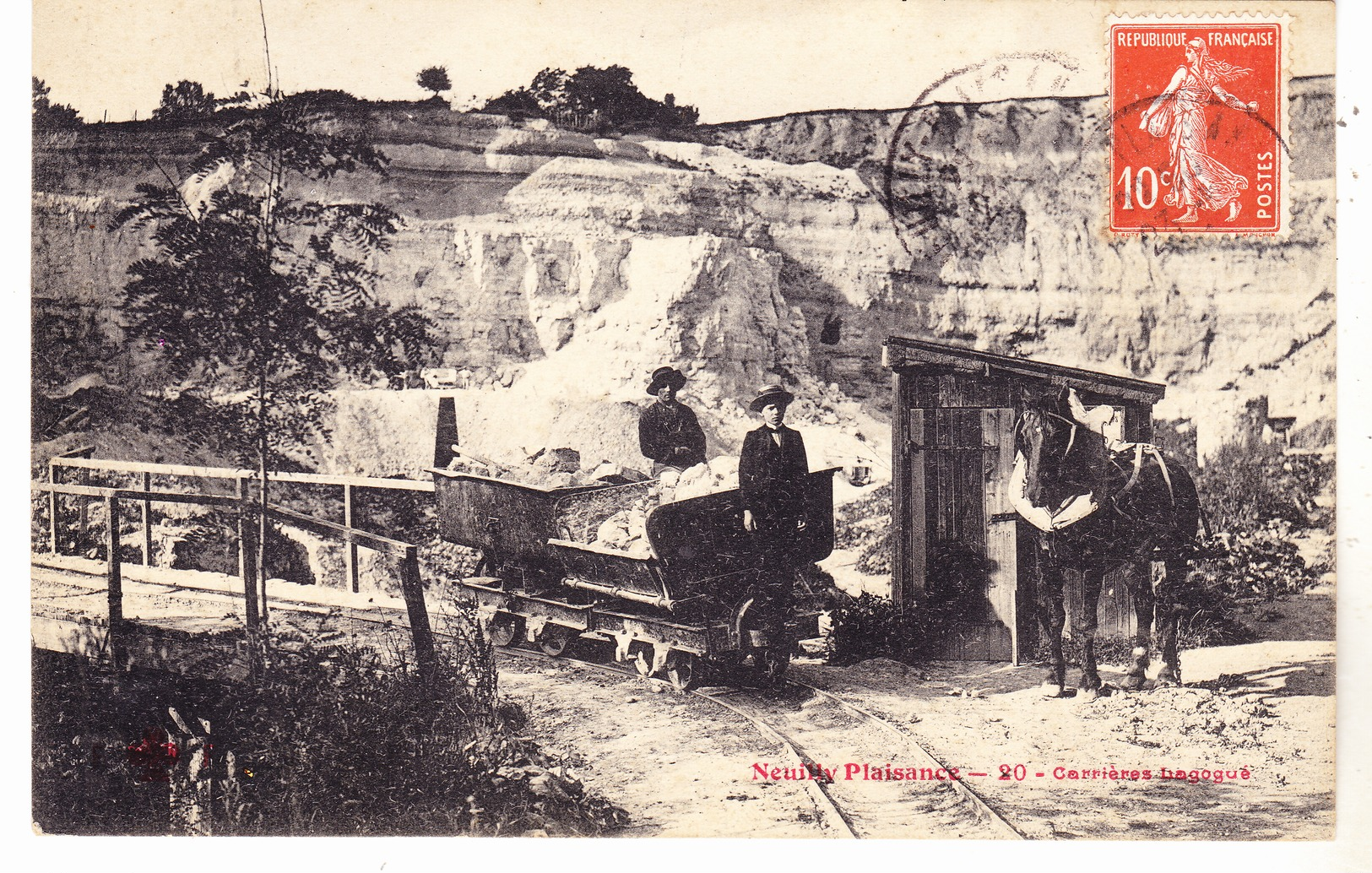 93 Neuilly Plaisance - Carrières Dagogue. Très Animée, Tb état Datée 1908. - Neuilly Plaisance