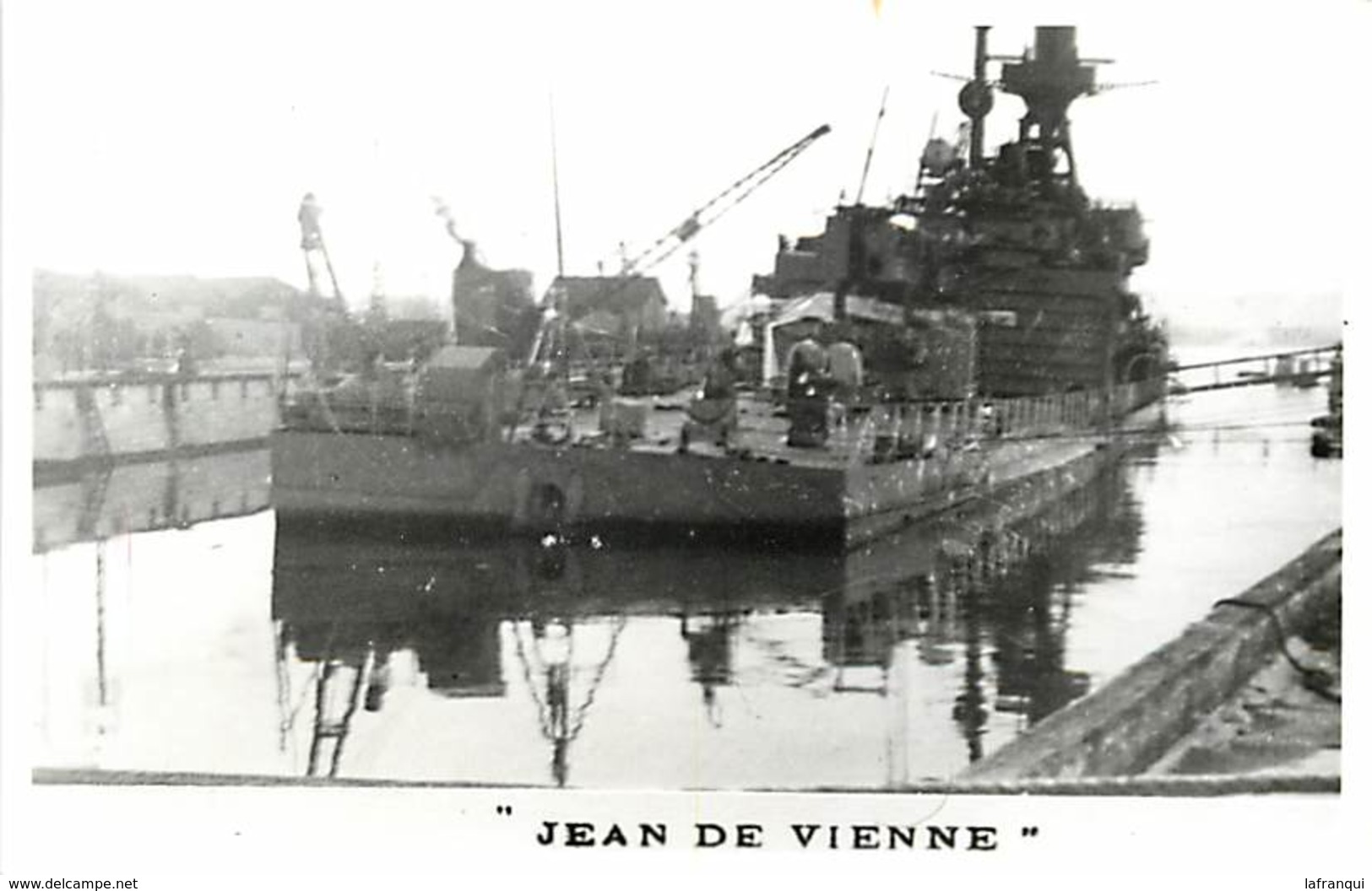 Themes Div-ref AA101- Bateaux - Marine De Guerre - Sabordage De Toulon - Var -guerre 1939-45- Le Jean De Vienne  - - Oorlog