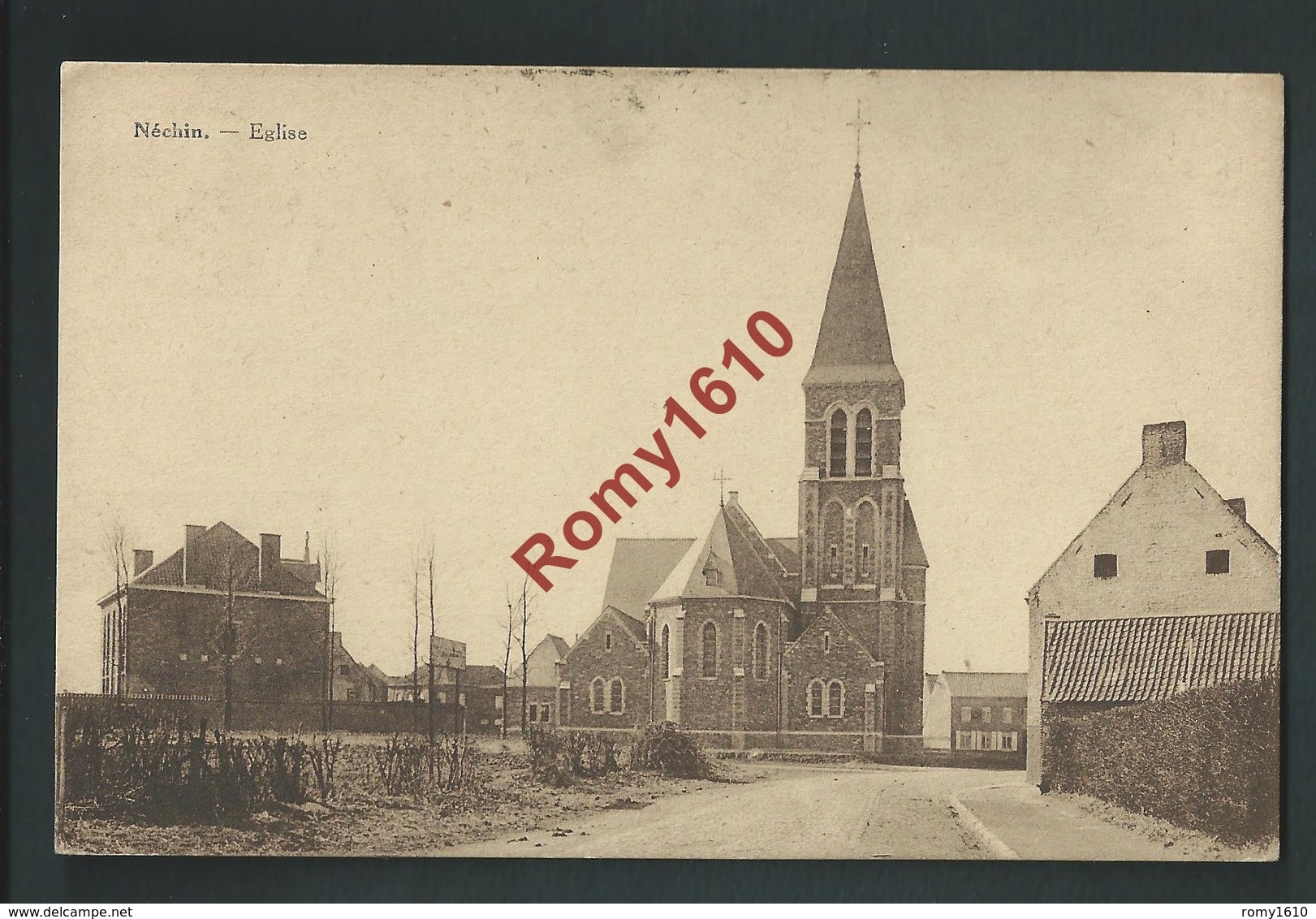 NECHIN. (Péruwelz)  Eglise Et Village. Voyagée En 1932; Voir Dos. - Pecq