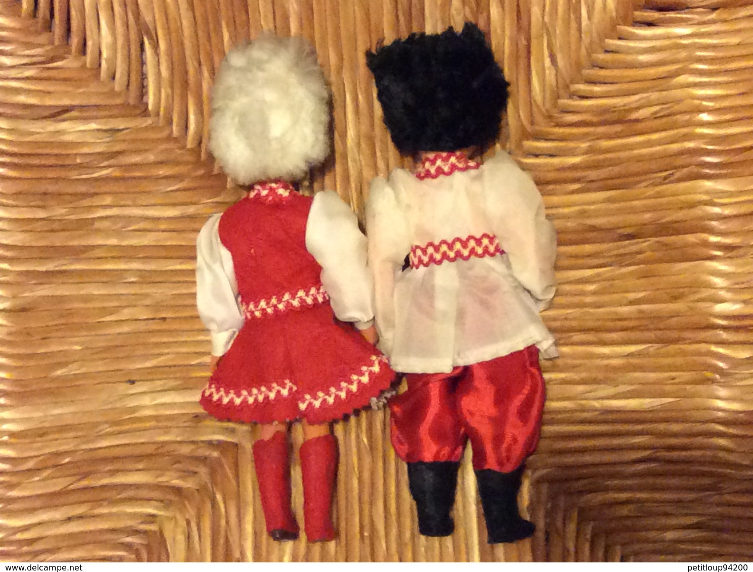 2 POUPEES - Dolls