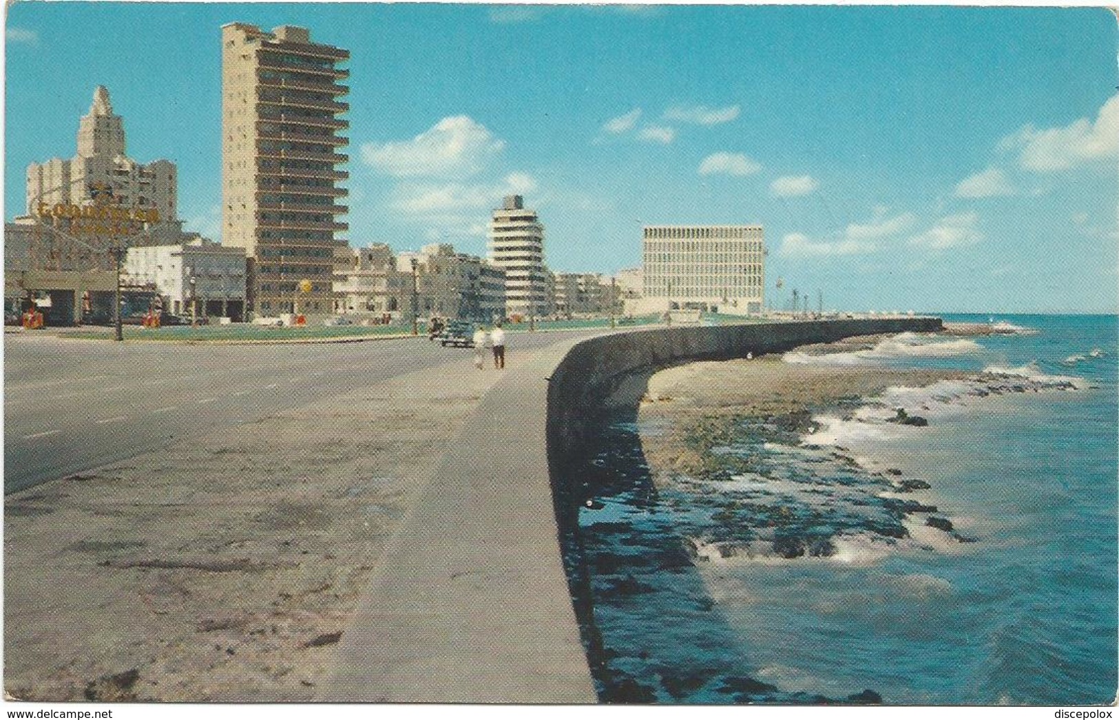 W1094 Cuba - Habana - Malecon - Embajada Americana - Red Machine Timbre / Viaggiata 1960 - Cuba