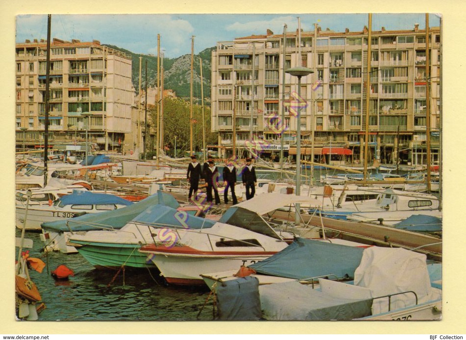 83. TOULON – Le Port De Plaisance (animée, Marin) (voir Scan Recto/verso) - Toulon