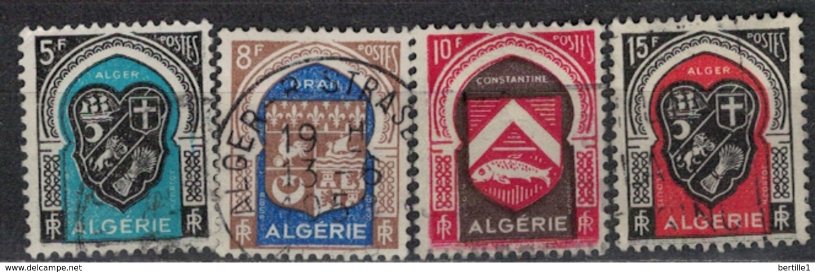 ALGERIE        N°  YVERT    268/271    ( 2 )     OBLITERE       ( O   2/45 ) - Oblitérés