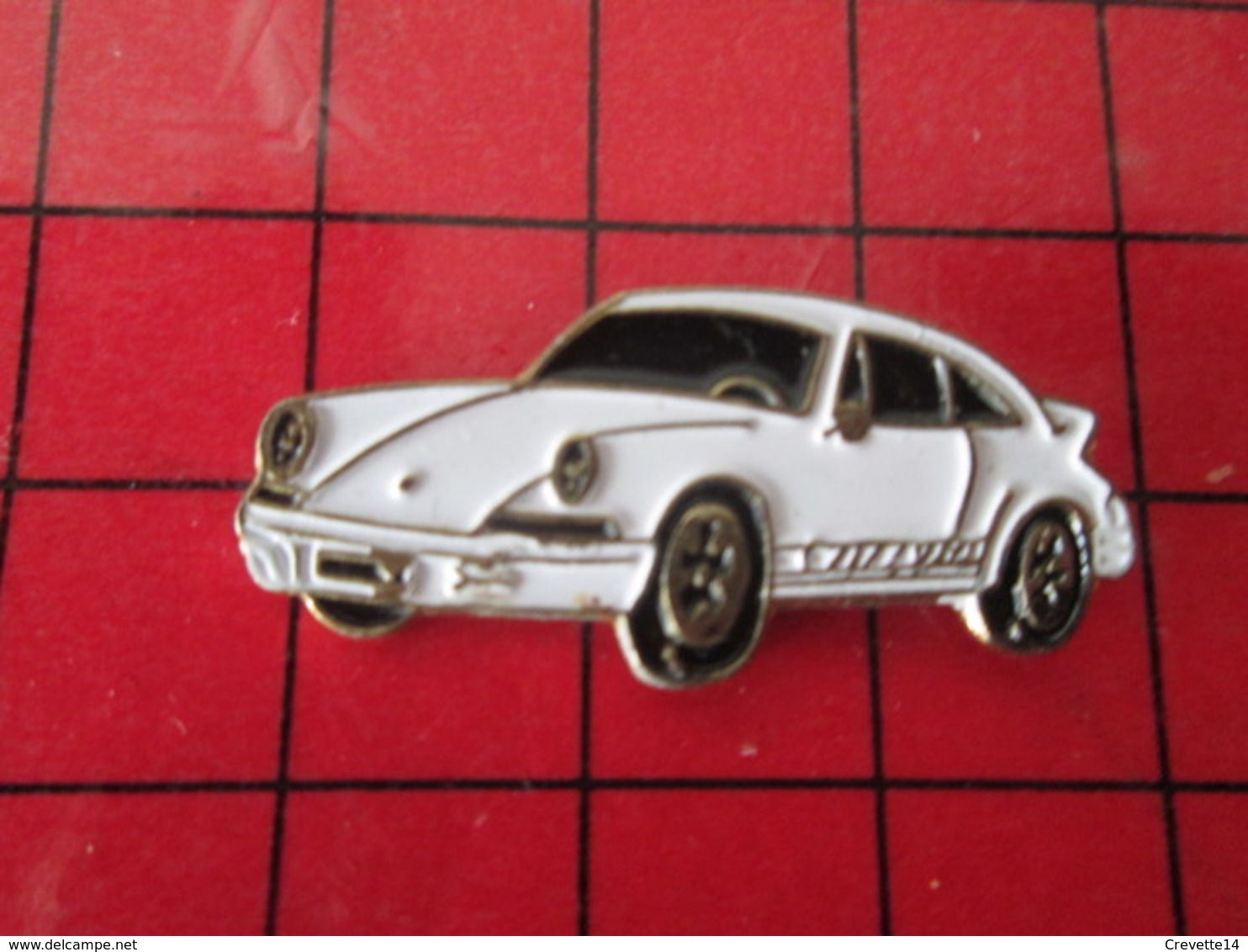 811B  Pins Pin's / Rare & De Belle Qualité  THEME : AUTOMOBILES / PORSCHE CARRERA BLANCHE - Porsche