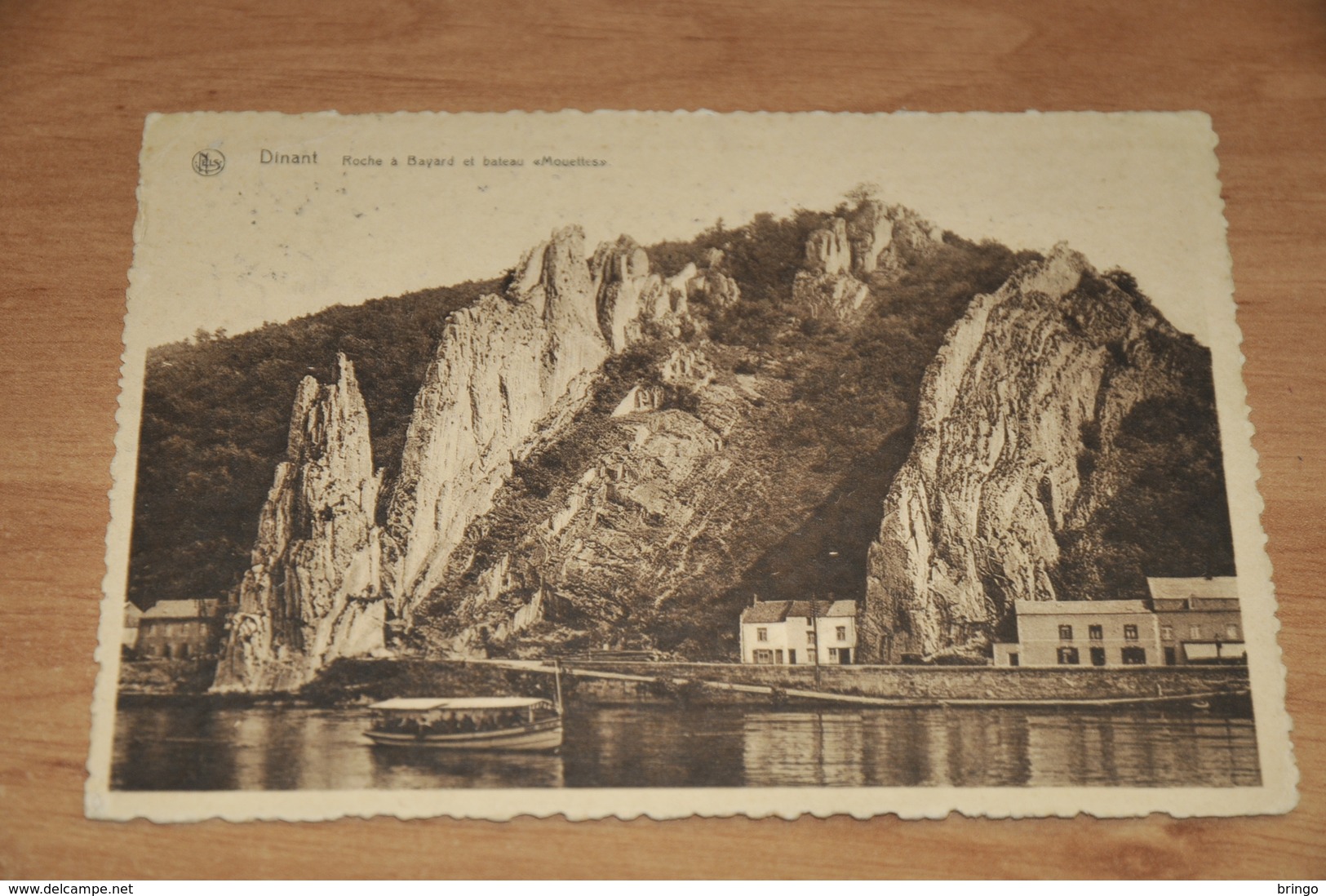 7857-   DINANT, ROCHE A BAYARD ET BATEAU MOUETTES - 1933 - Dinant