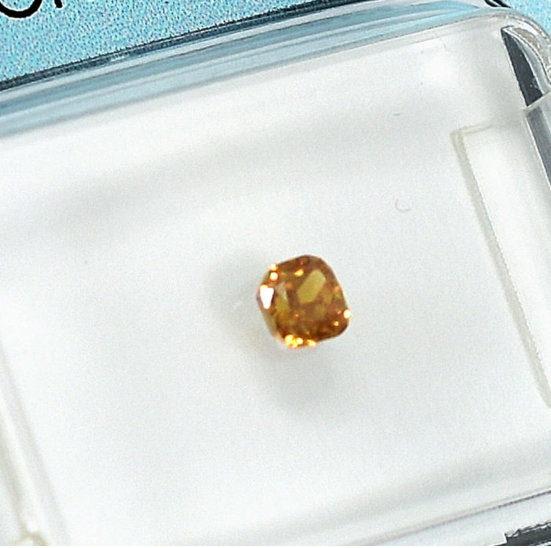 Diamant - 0.17 Ct - Carré - Natural Fancy Intense Yellowish Orange - SI1 IGI - Diamant