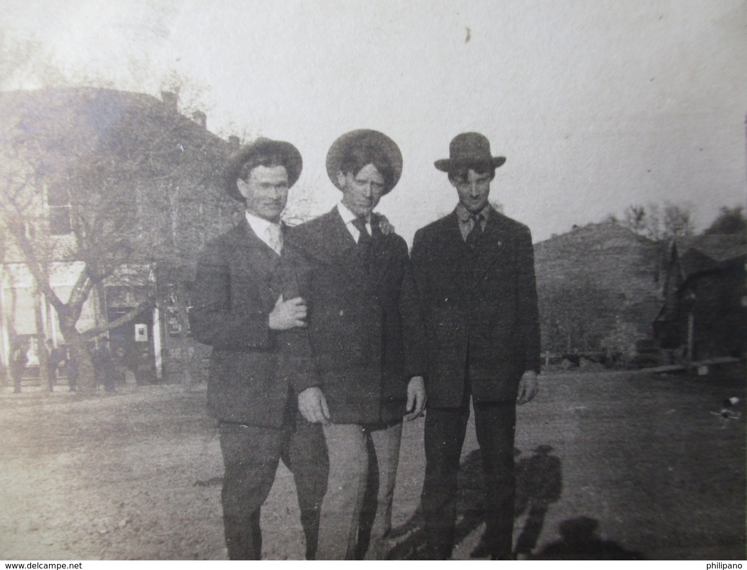 3 Male Friends With Shadow      RPPC     Ref 3162 - Fashion