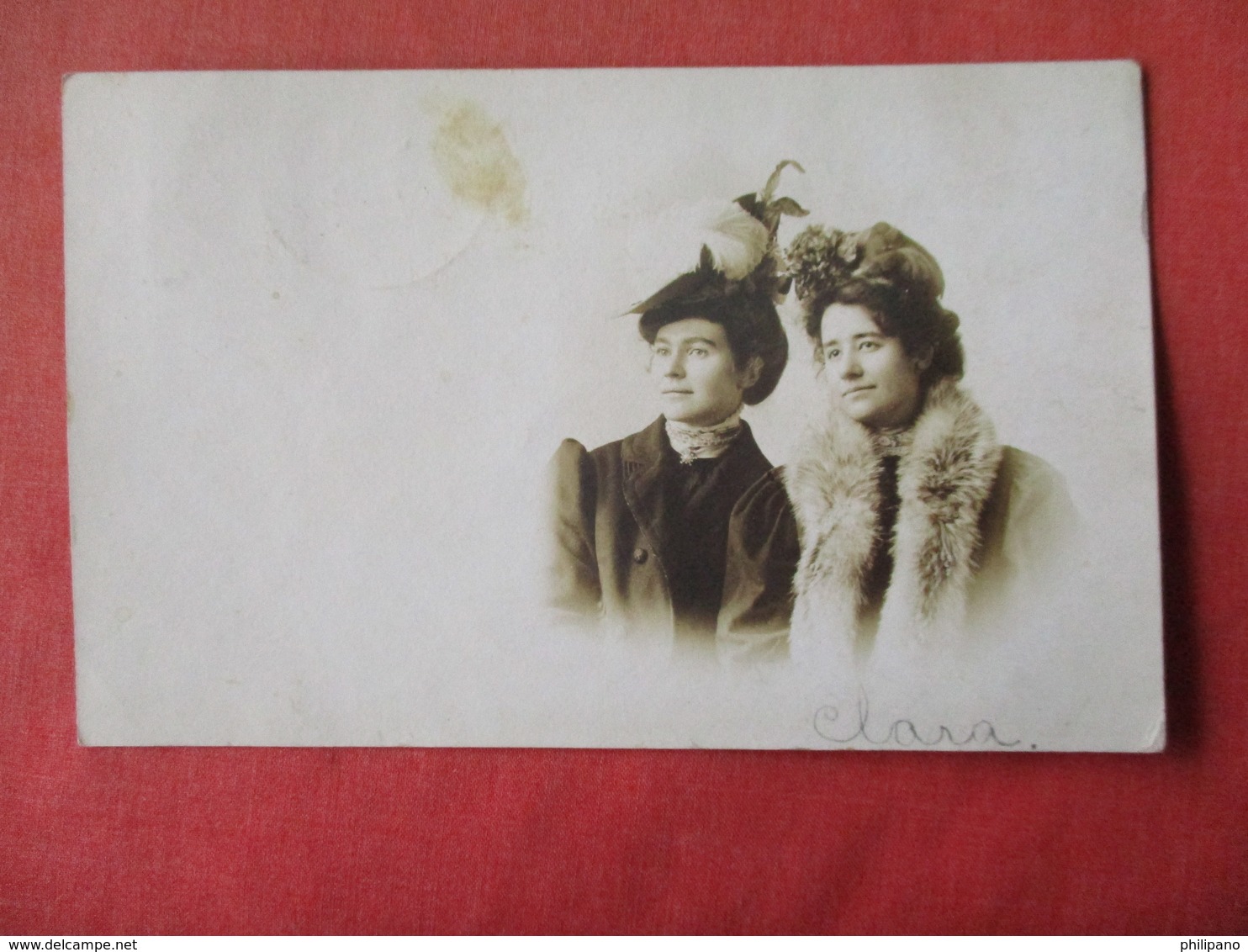 2 Females With Hats     RPPC     Ref 3162 - Fashion