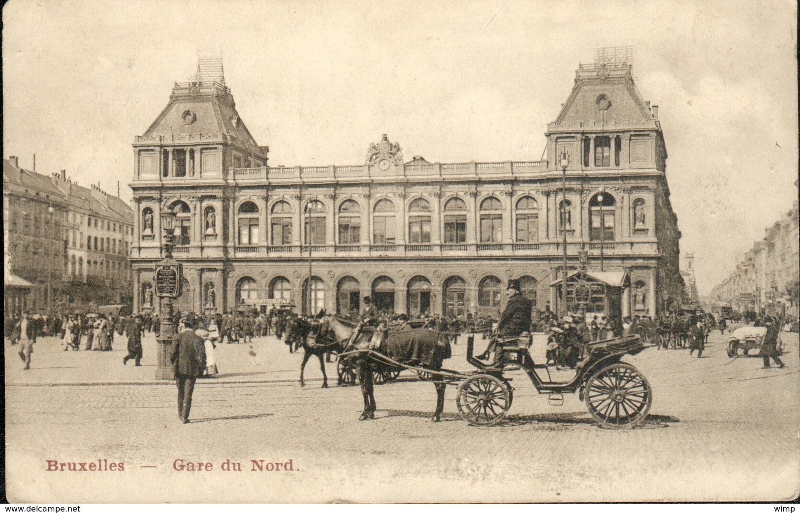 Bruxelles : La Gare Du Nord / Calèche En Gros-plan - Ferrovie, Stazioni