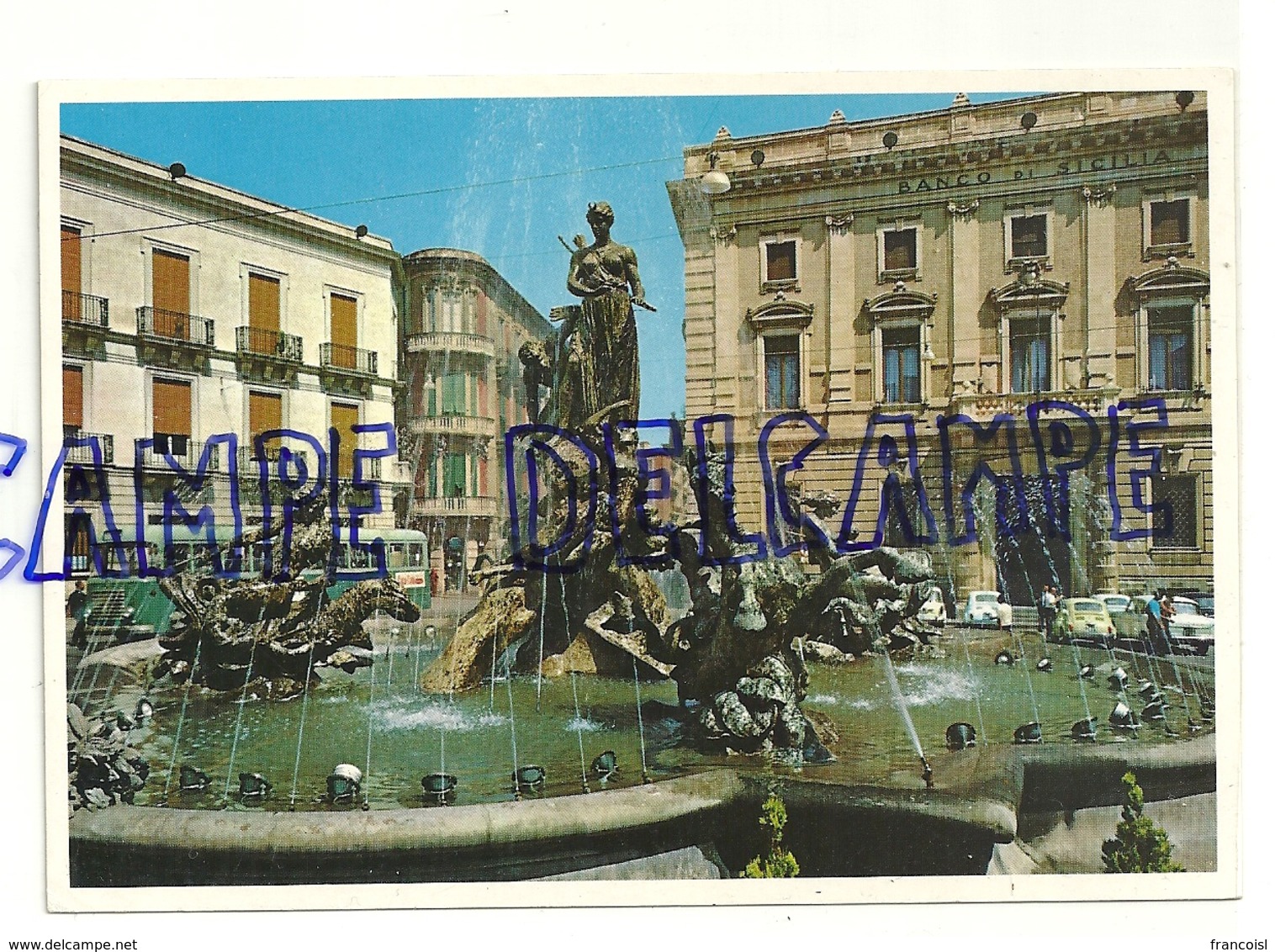 Italie. Syracuse. Siracusa. Place Archimède. Fontaine Aretusa - Siracusa