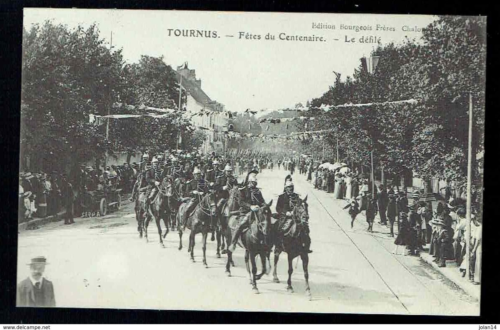 CPA 71 - Tournus - Fêtes Du Centenaire - Le Défilé  - Bourgeois Frères Chalon Sur Saône - Autres & Non Classés