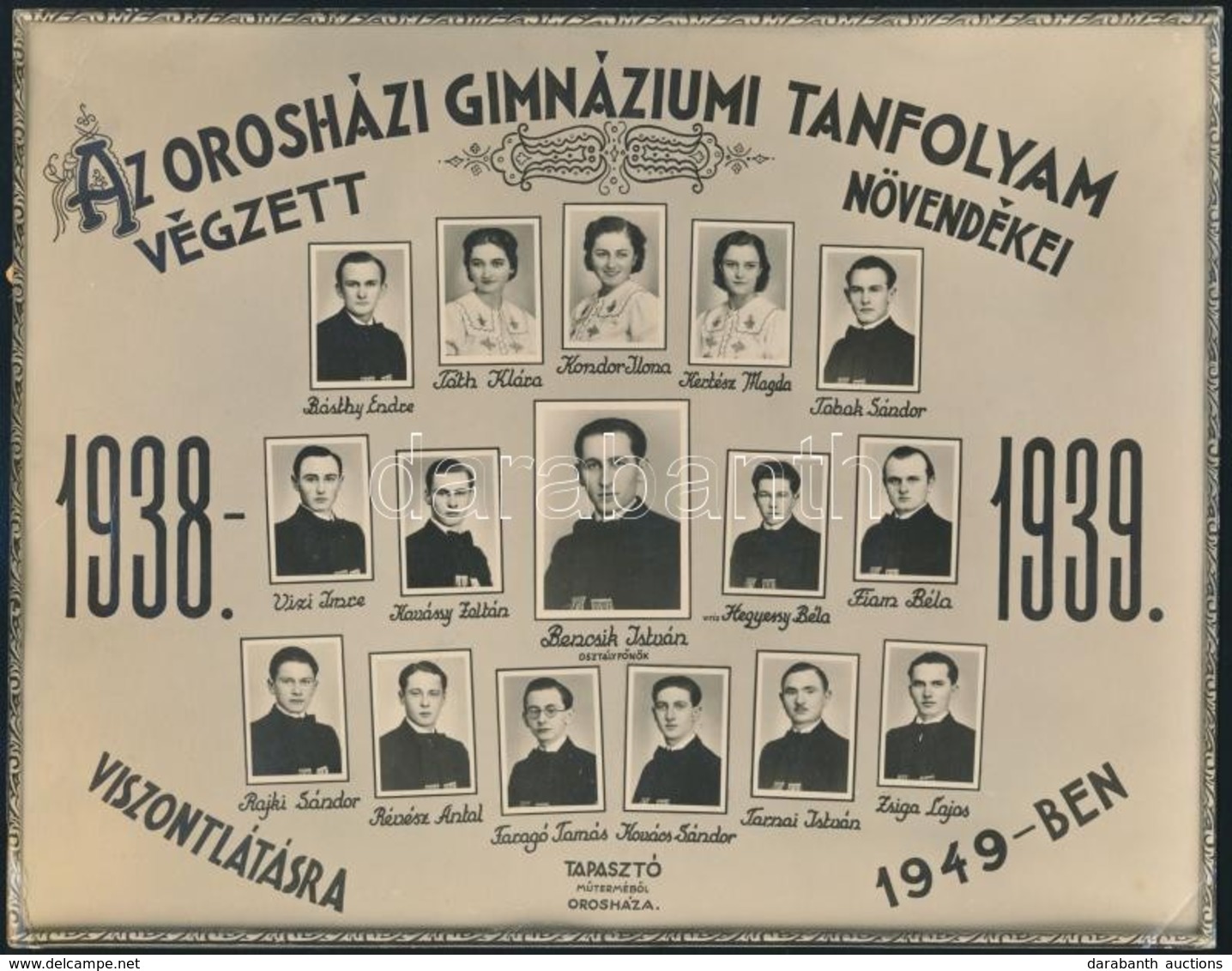 1939 Az Orosházi Gimnáziumi Tanfolyam Végzett Növendékei, Kistabló Nevesített Portrékkal, 17x21,5 Cm - Andere & Zonder Classificatie