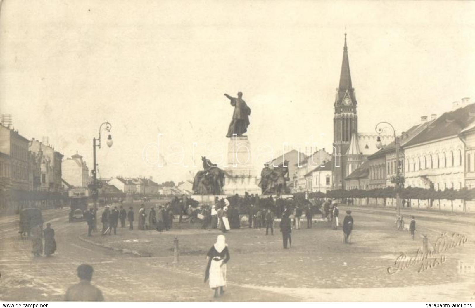 * T2 Arad, Kossuth Szobor, Templom, Emeletes Autóbusz, Piac. Ruhm Ödön Fényképezte / Statue Of Kossuth, Double Decker Au - Non Classificati