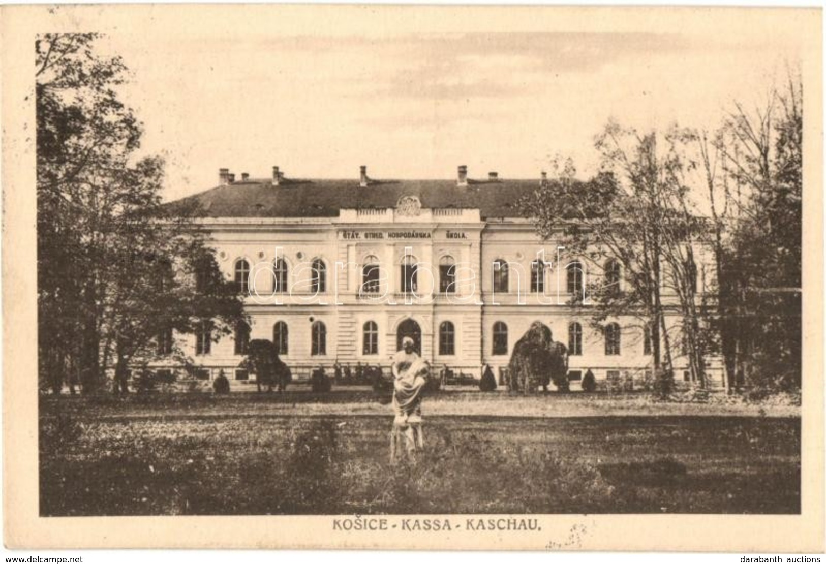 T2 Kassa, Kosice; Gazdasági Iskola / Stat. Stred. Hospodárska Skola / Economic School + '1938 Kassa Visszatért' So. Stpl - Non Classificati