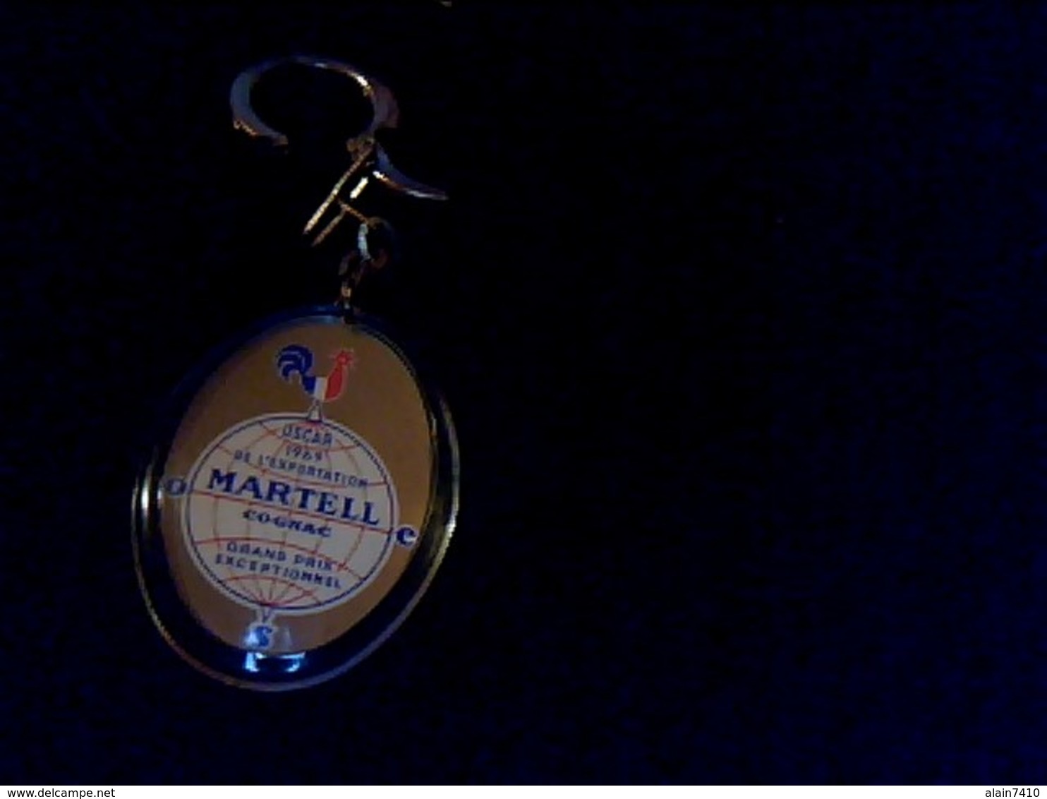 Porte Clefs Ancien  Publicitaire Cognac  Martell Oscar De L'alimentation 1963 - Porte-clefs