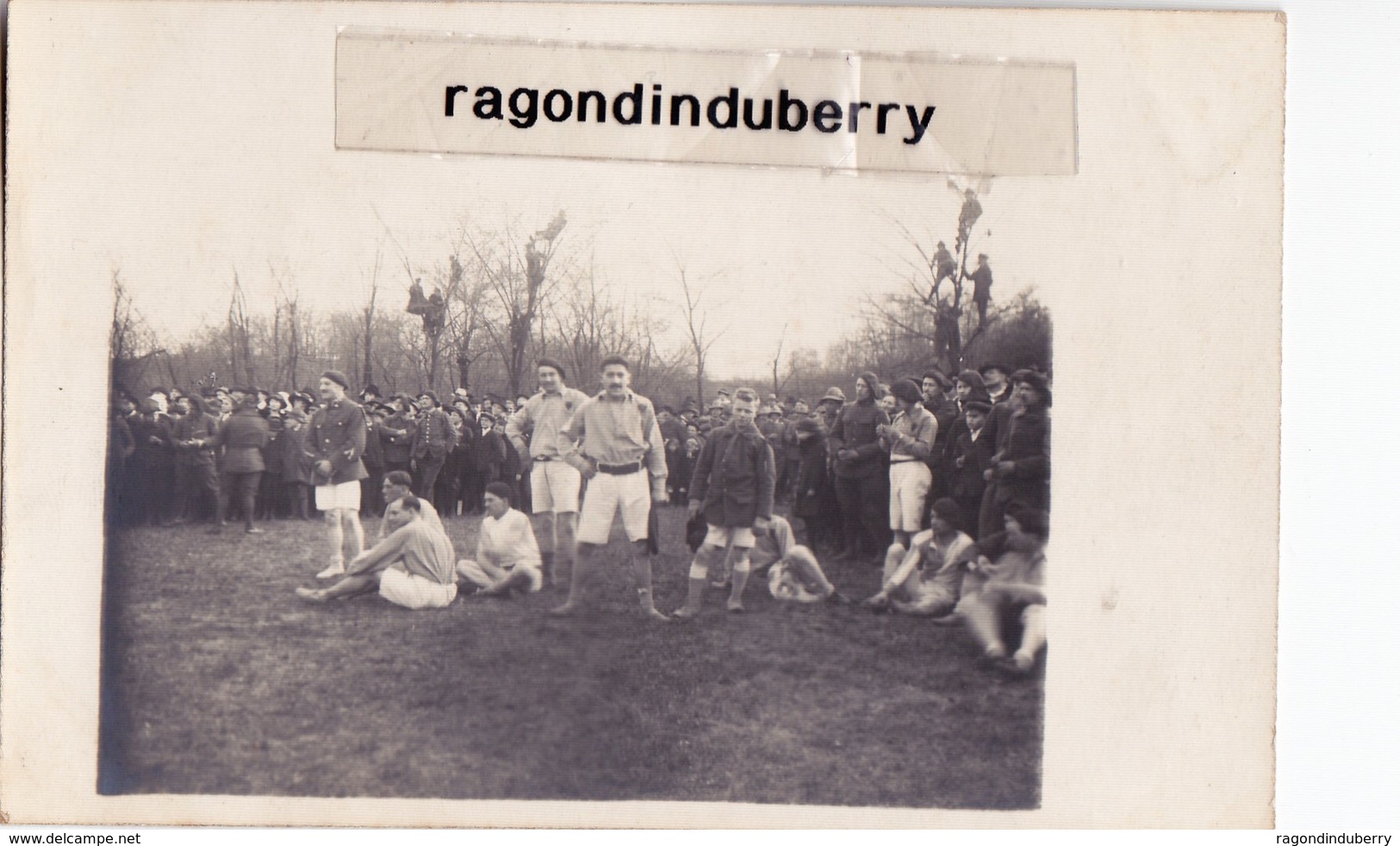 CPA PHOTO - POLOGNE - TESCHEN -CIESZYN - MILITARIA - CHASS ALPINS Du 15ème BCA Terrain De Sport POLOGNE TCHEC1920 - Poland