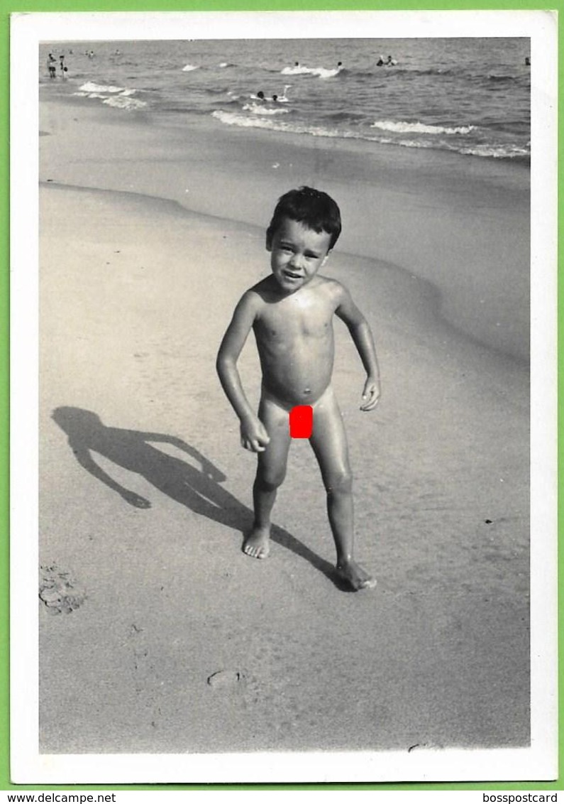 Caxias - REAL PHOTO - Nu - Nude - Menino Na Praia - Child - Enfant - Scènes & Paysages
