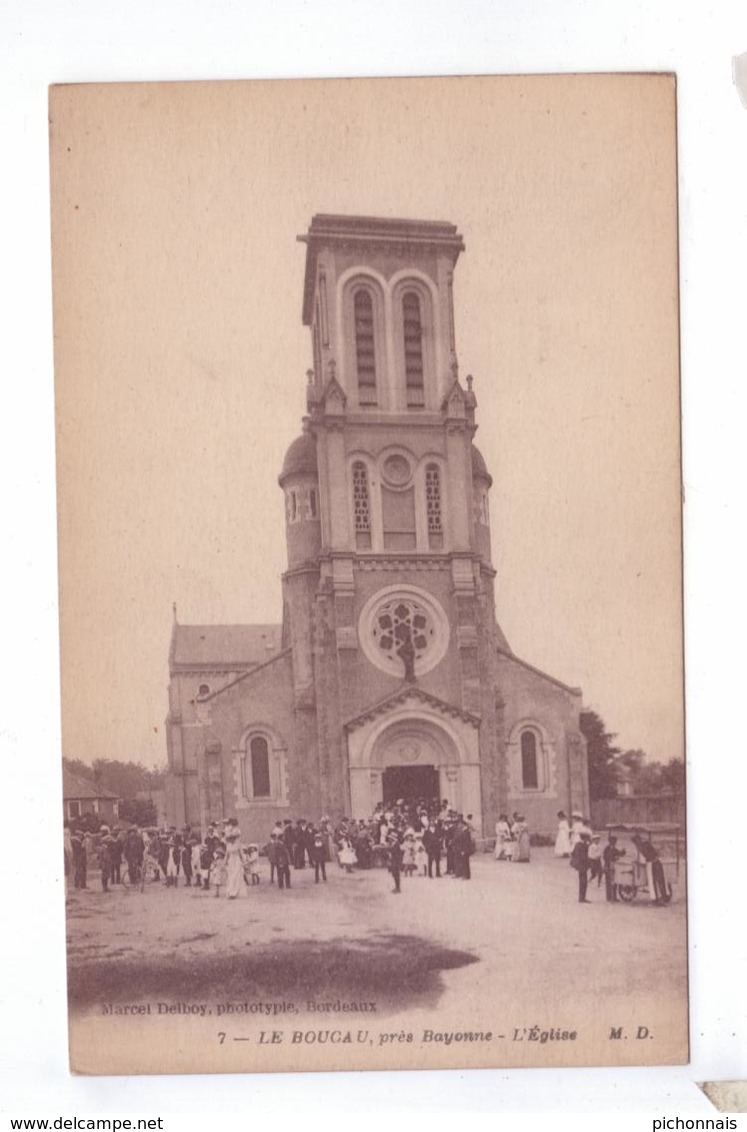 64 LE BOUCAU Sortie D Eglise - Boucau