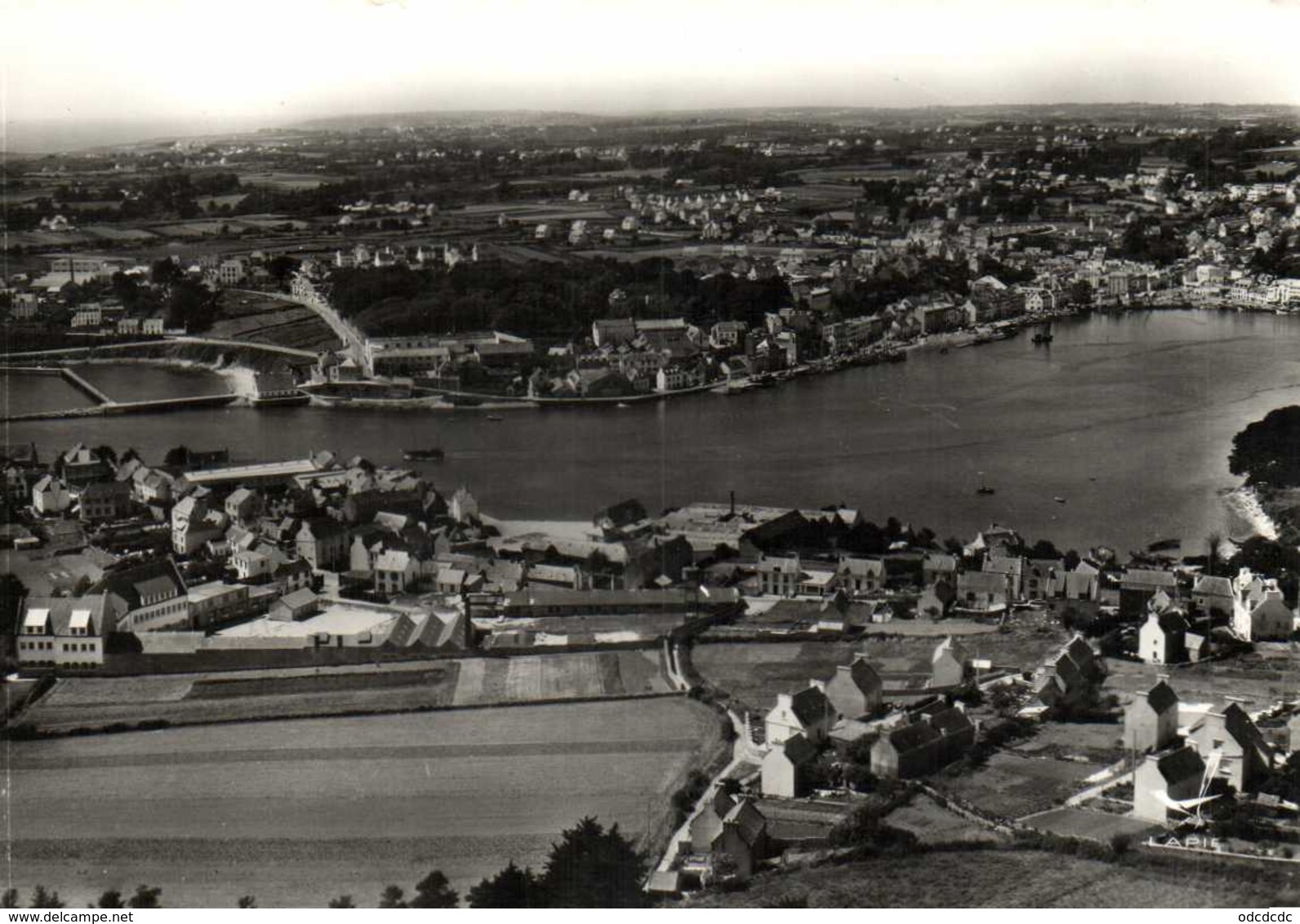 CPSM Grand Forrmat Vue Aérienne AUDIERNE  L'entrée Du Port Au 1er Plan POULGOAZEC RV - Audierne