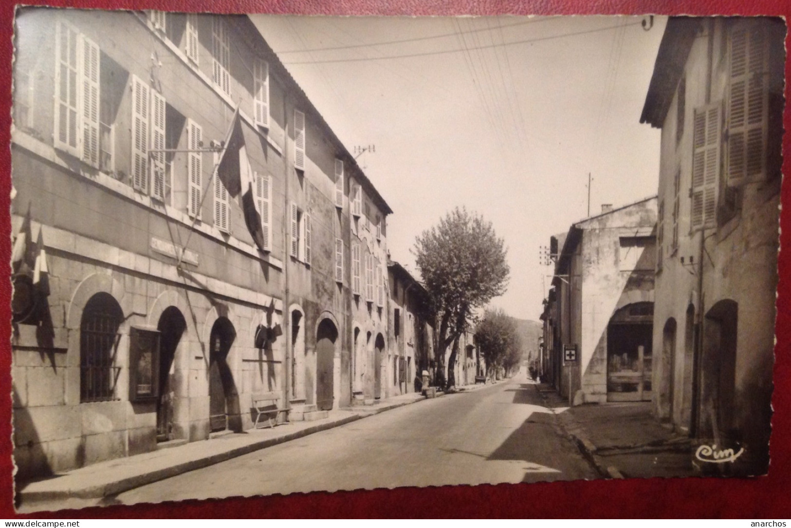 Roquebrussanne Gendarmerie Rue Du Portail - Autres & Non Classés