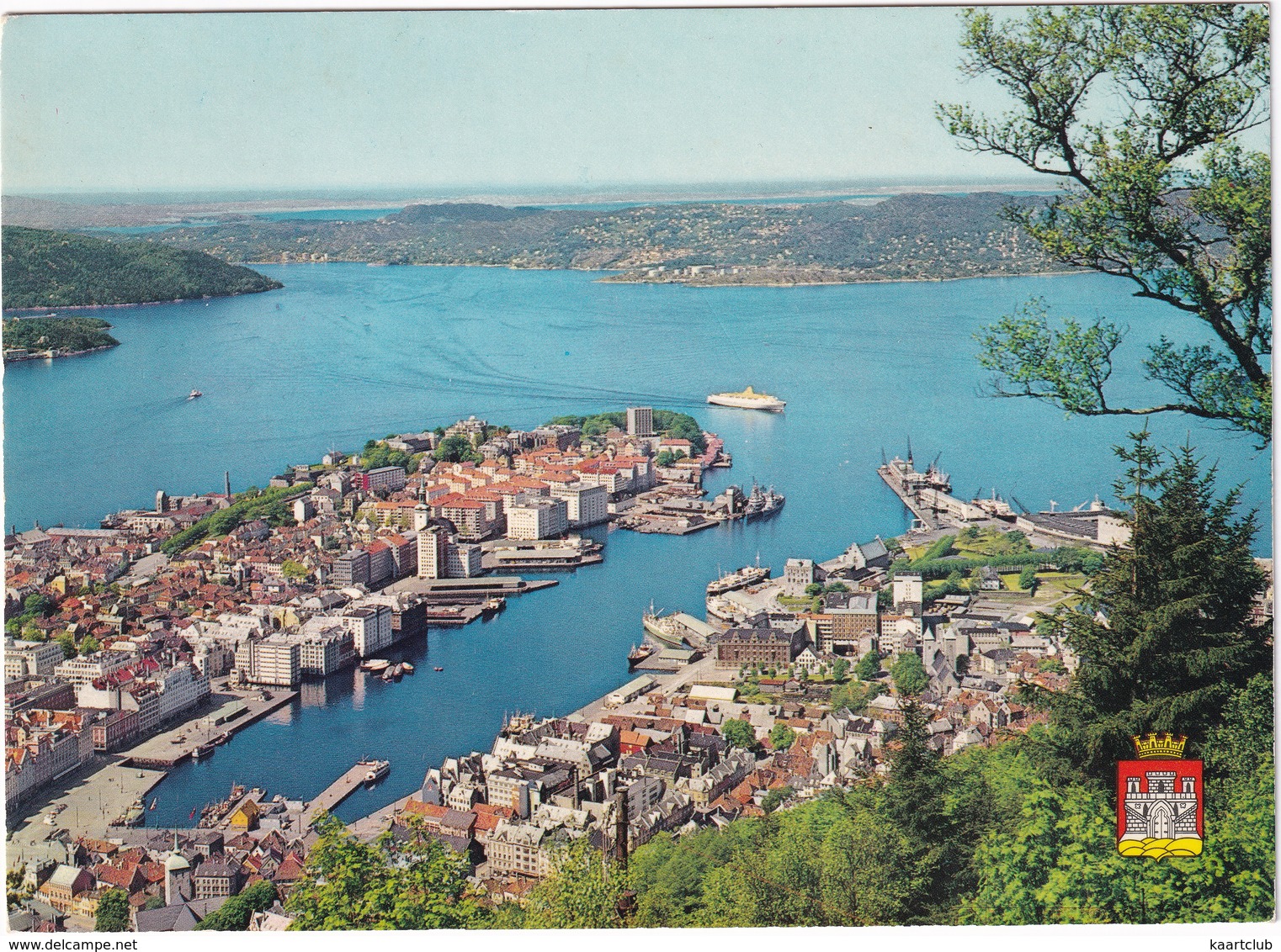 Bergen - View Of The Town With The Harbour Area 'Vagen' - Utsikt Over Byeen Med Vagen - Cruise-ship - (Norge - Norway) - Noorwegen