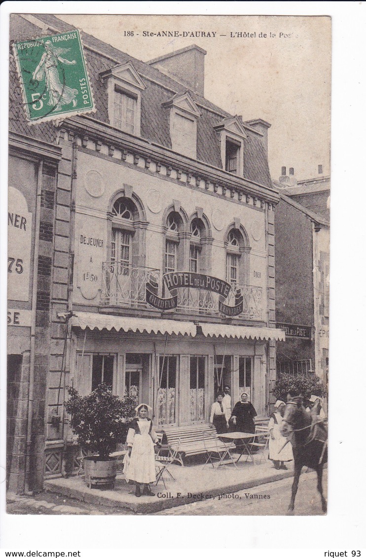 186 - Sainte-Anne-d' Auray - L'Hôtel De La  Poste - Sainte Anne D'Auray