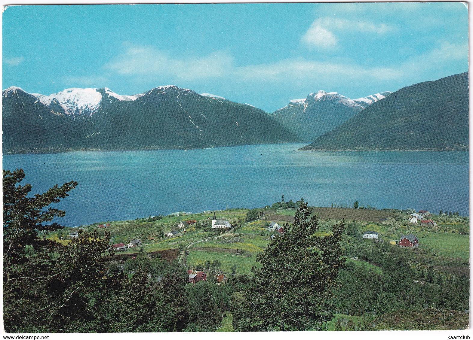 Sognefjorden. Parti Fra Vangsnes Mot Balestrand, Dragsvik Og Hella  - (Norge - Norway) - Noorwegen