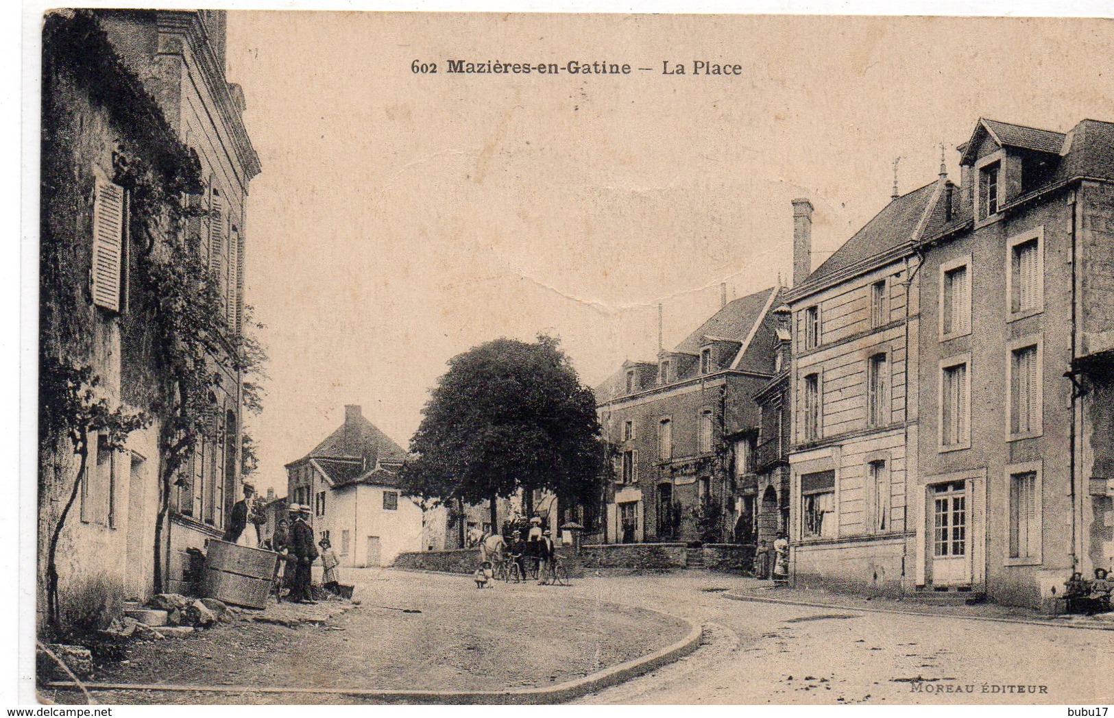 La Place - Mazieres En Gatine